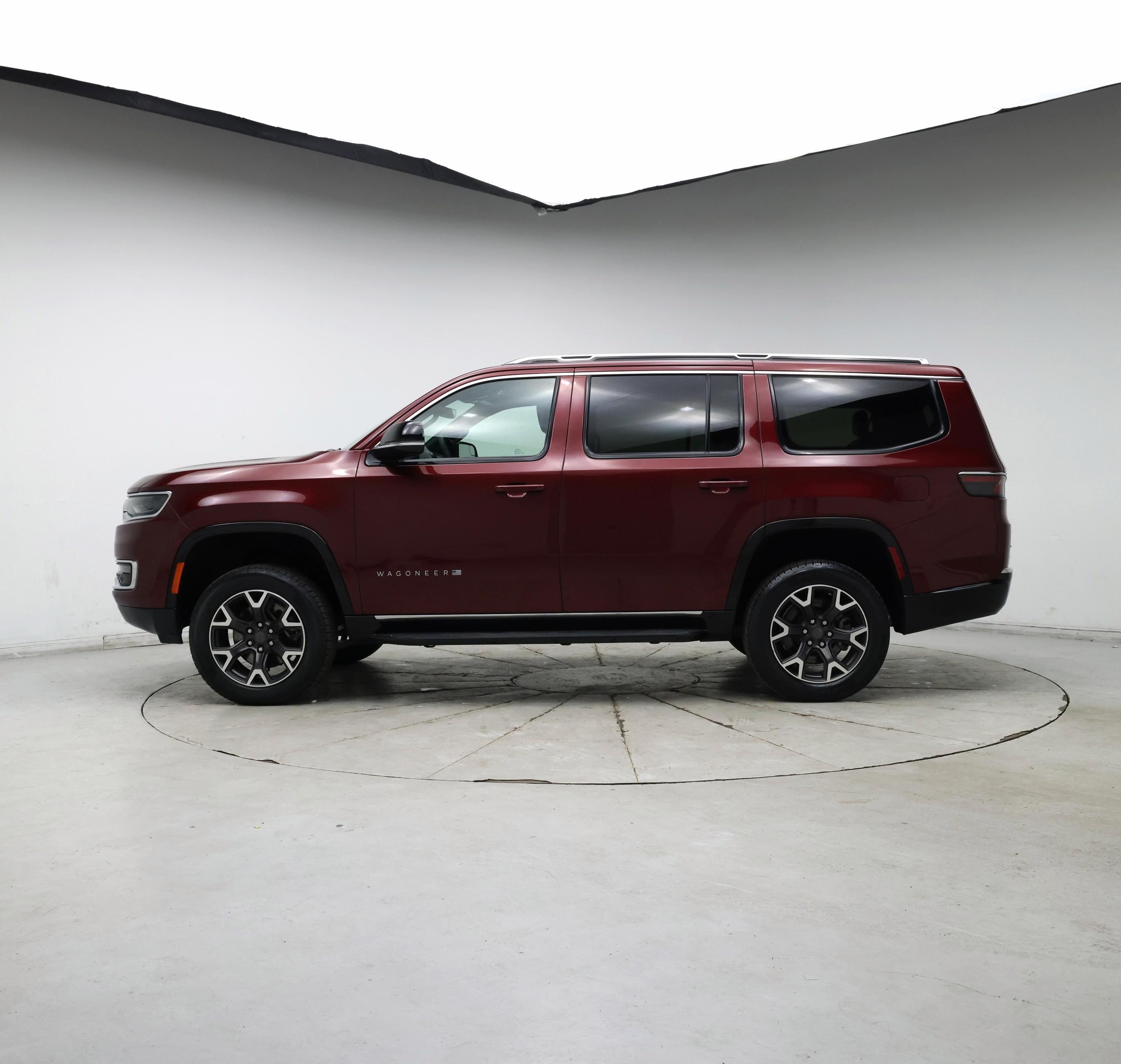 Thumbnail: 2023 Jeep Wagoneer - 3