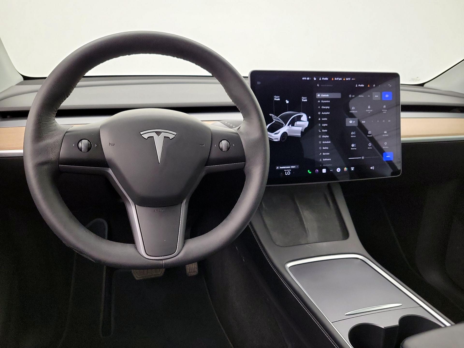 Thumbnail: 2021 Tesla Model Y - 10