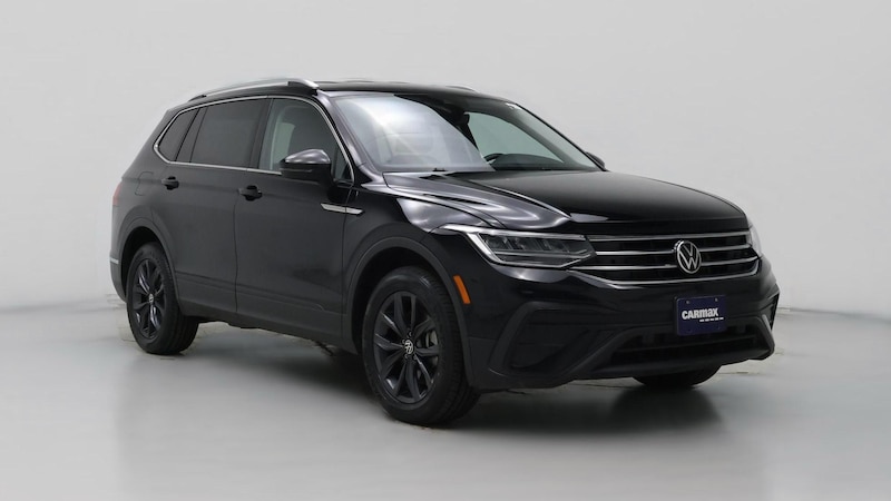 2022 Volkswagen Tiguan SE Hero Image