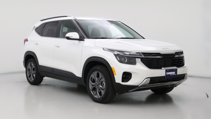 2024 Kia Seltos S Hero Image