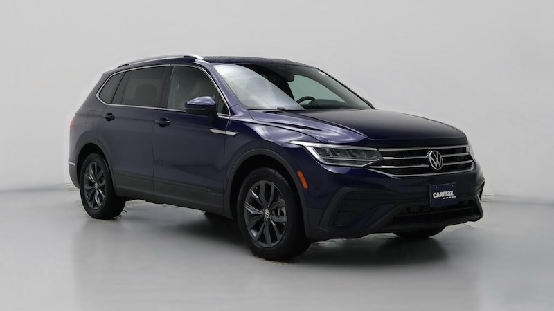 2022 Volkswagen Tiguan SE Hero Image