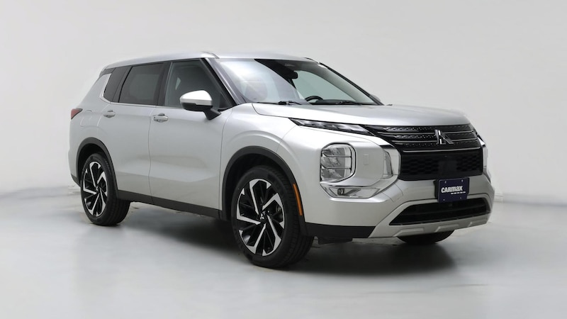 2023 Mitsubishi Outlander SE Hero Image