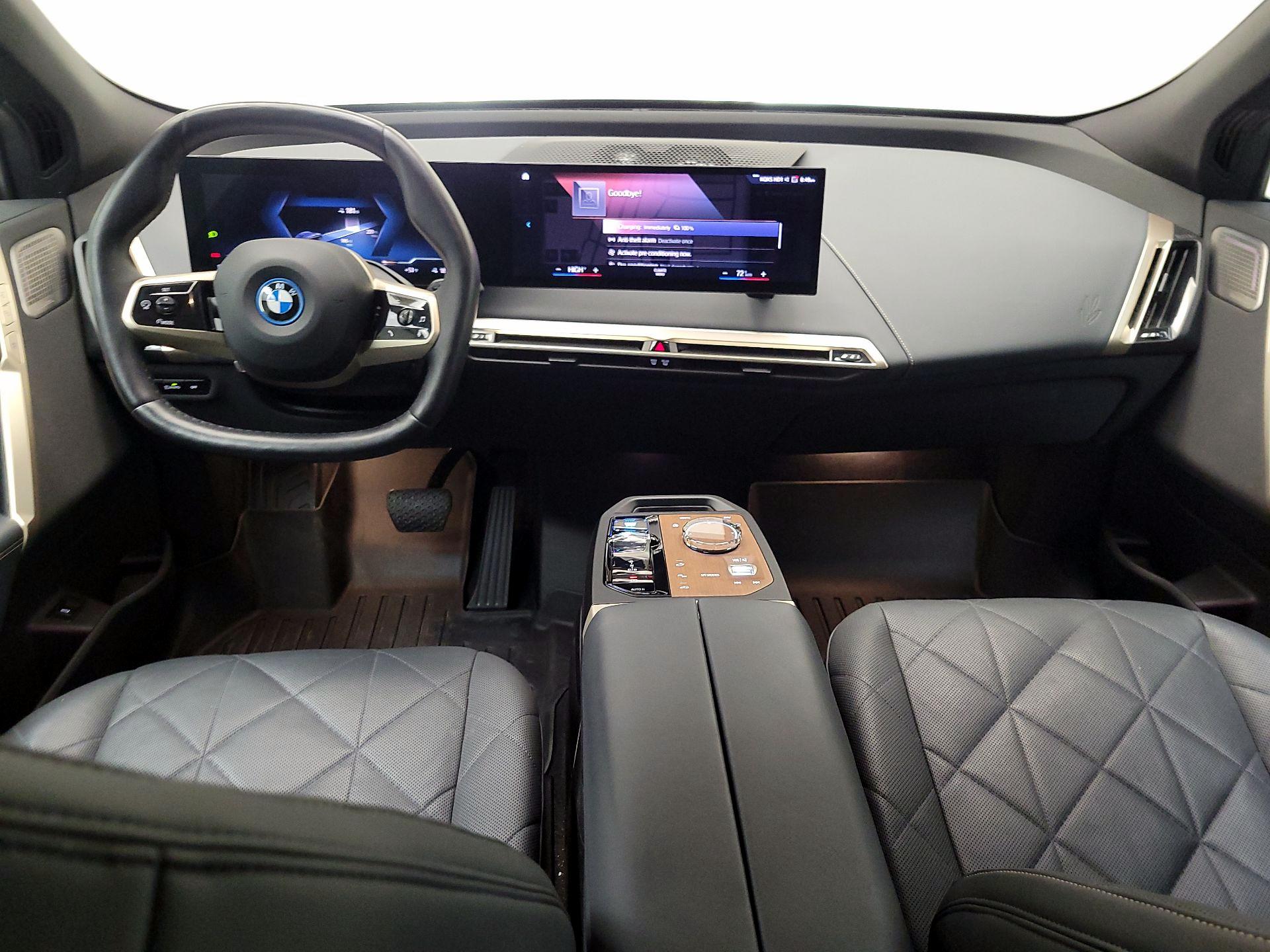 Thumbnail: 2023 BMW iX - 9