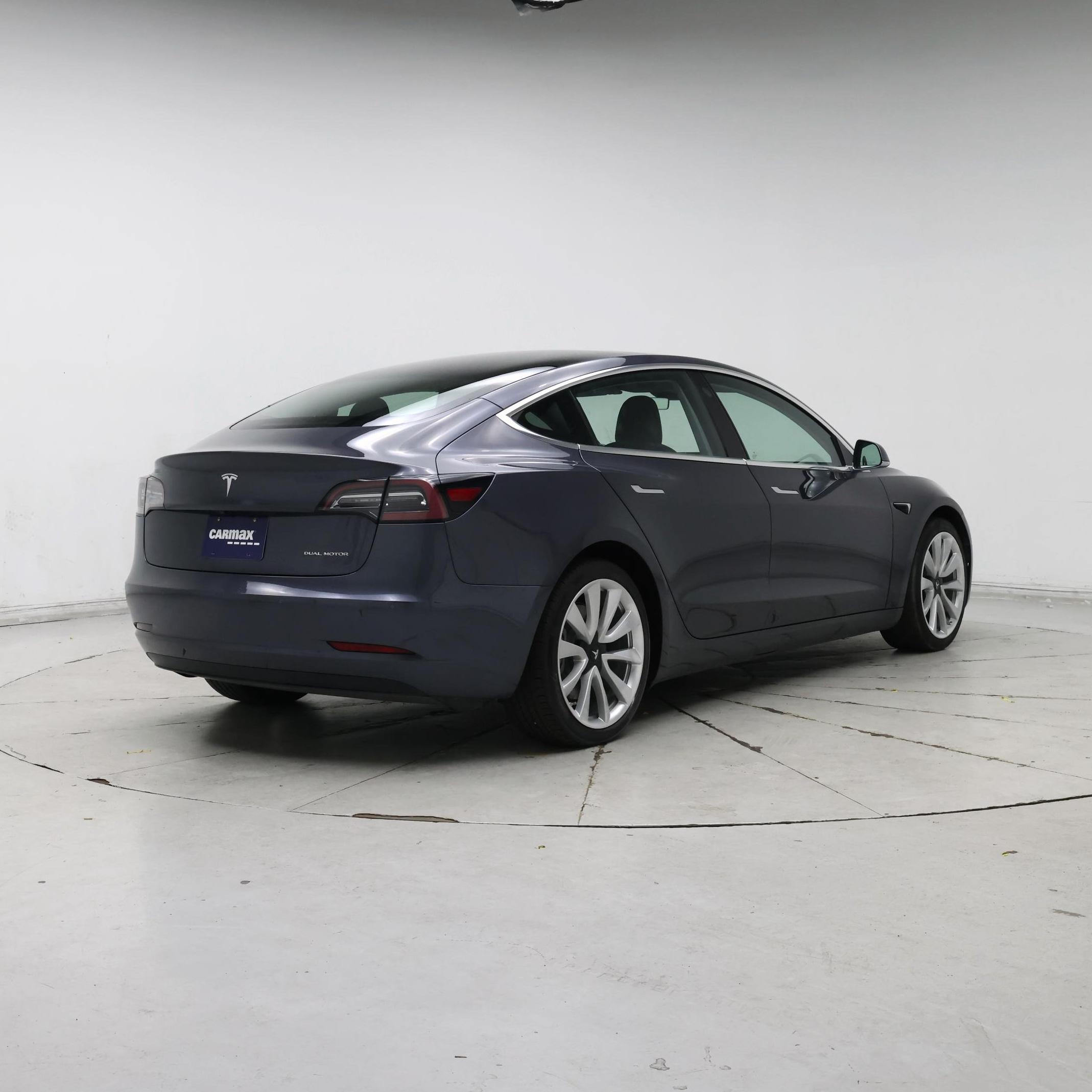 Thumbnail: 2018 Tesla Model 3 - 8