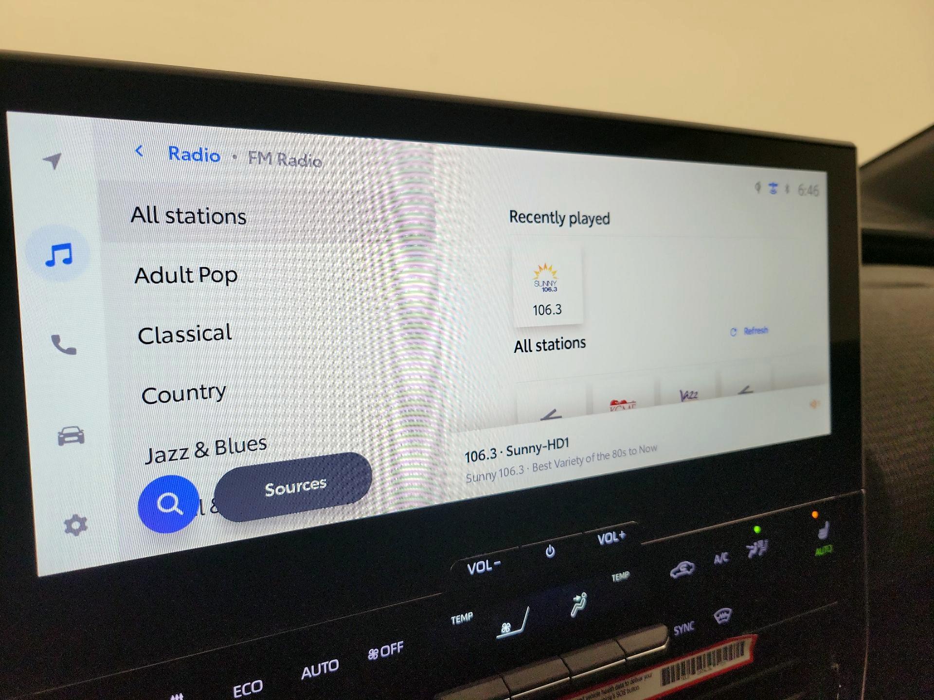 Thumbnail: 2024 Toyota bZ4X - 15