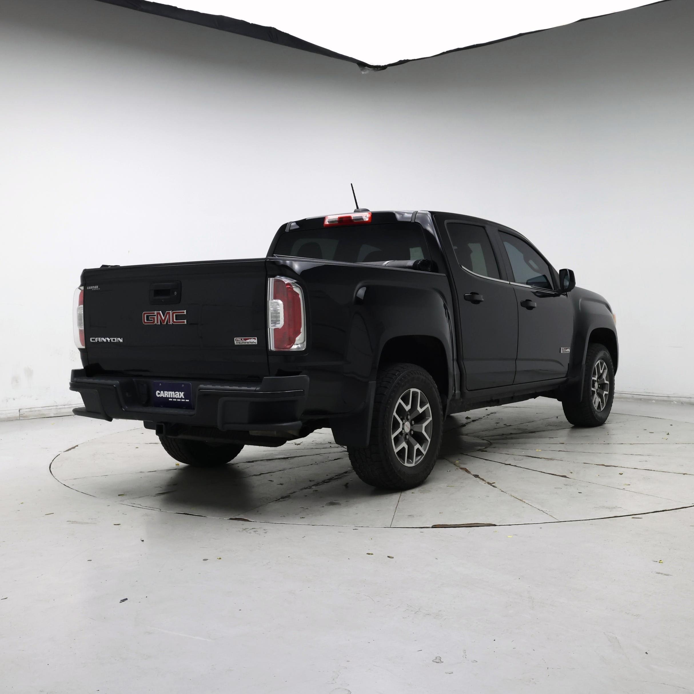 Thumbnail: 2015 GMC Canyon - 8