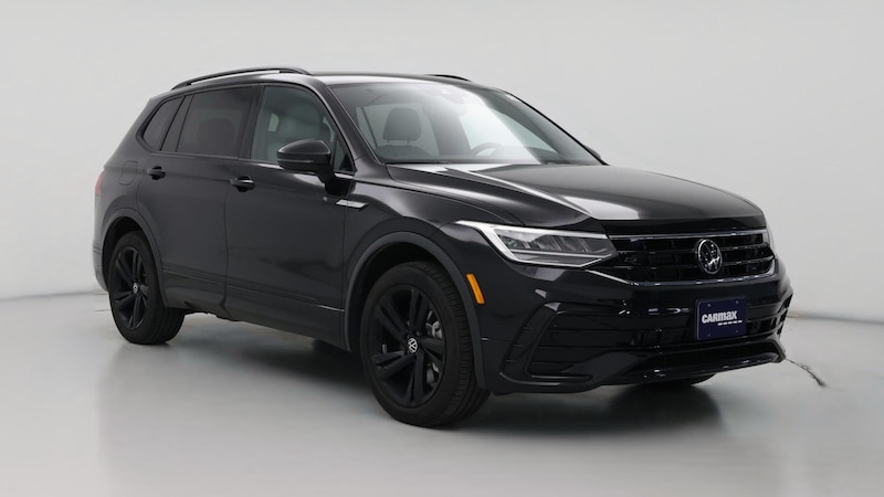 2023 Volkswagen Tiguan SE R-Line Black Hero Image