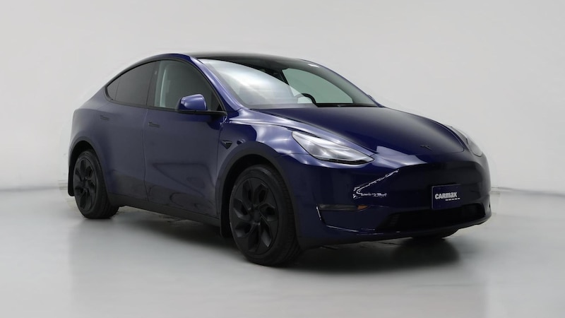2025 Tesla Model Y Long Range Hero Image