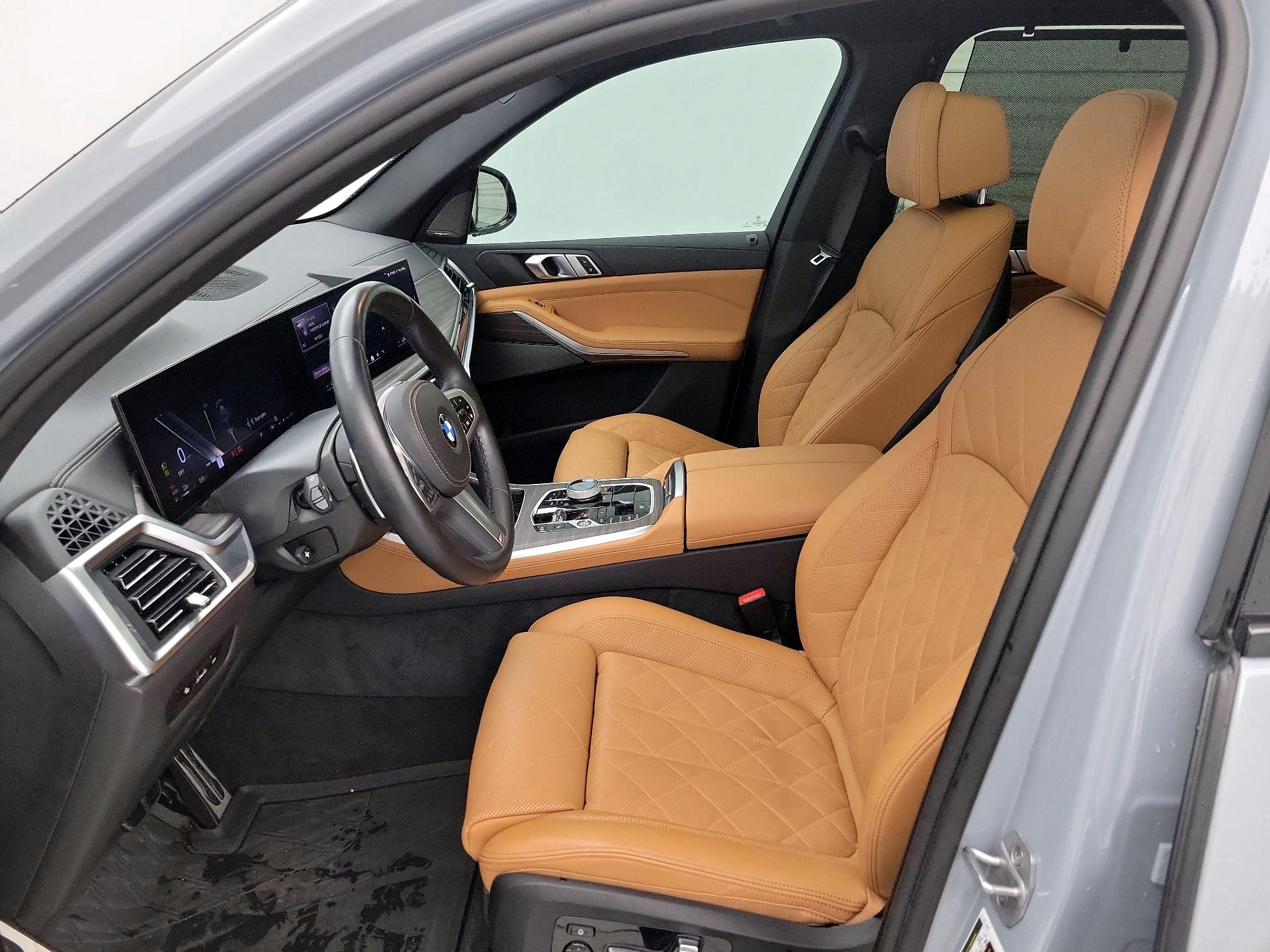 Thumbnail: 2024 BMW X5 - 11