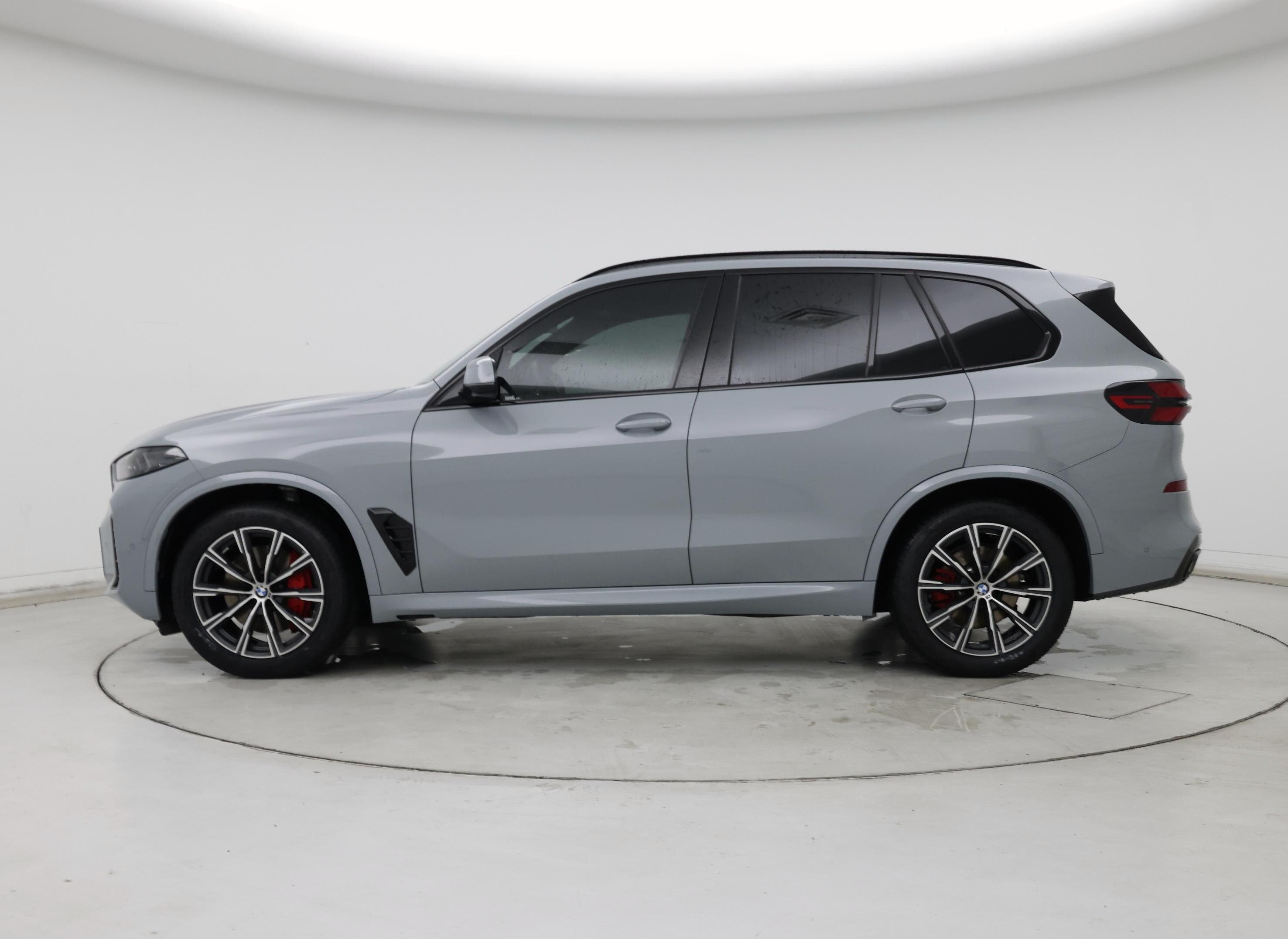 Thumbnail: 2024 BMW X5 - 3