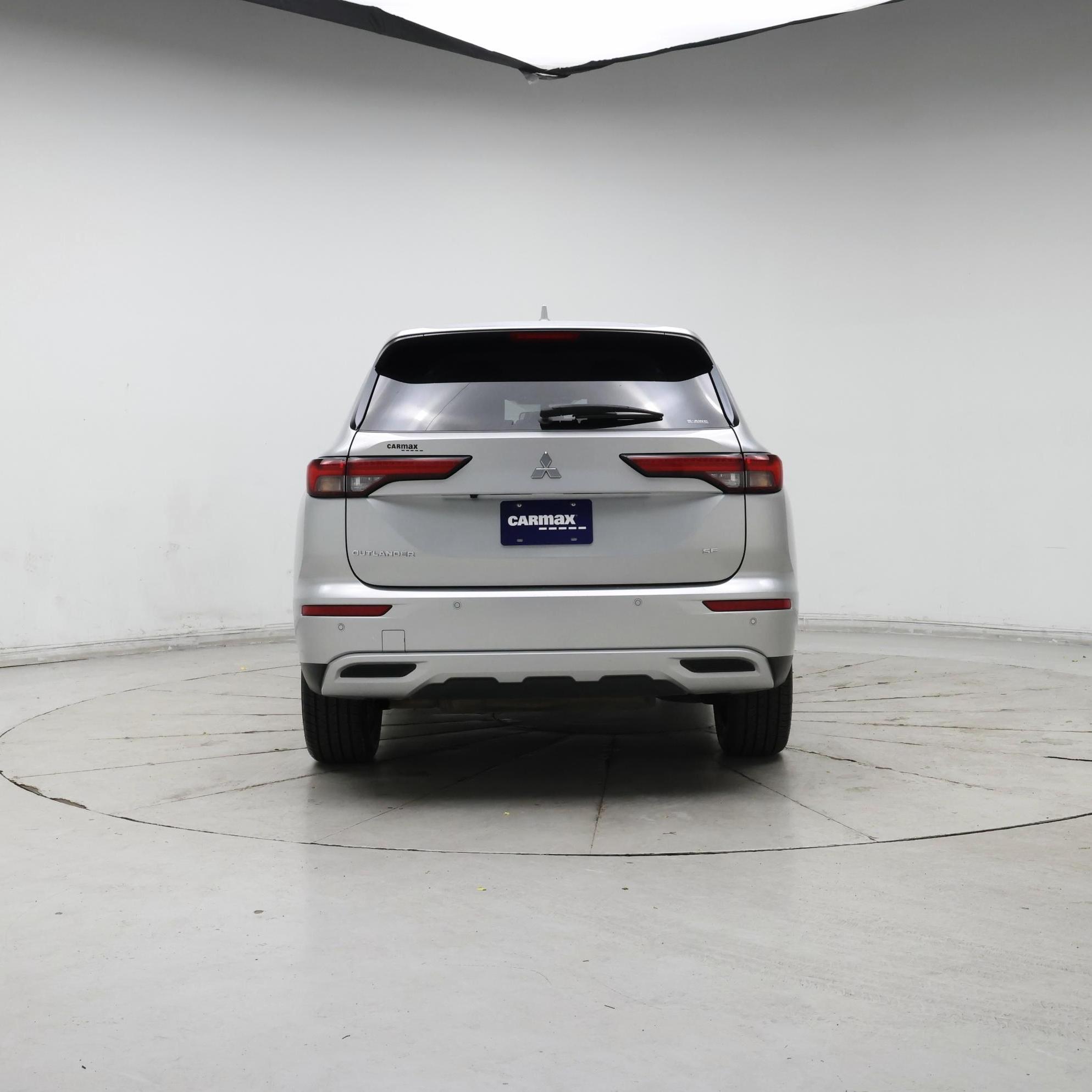 Thumbnail: 2024 Mitsubishi Outlander - 6