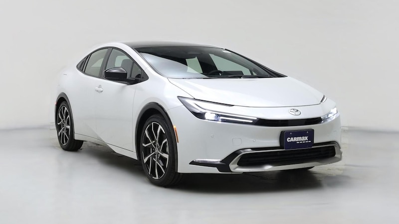 2024 Toyota Prius Prime SE Hero Image