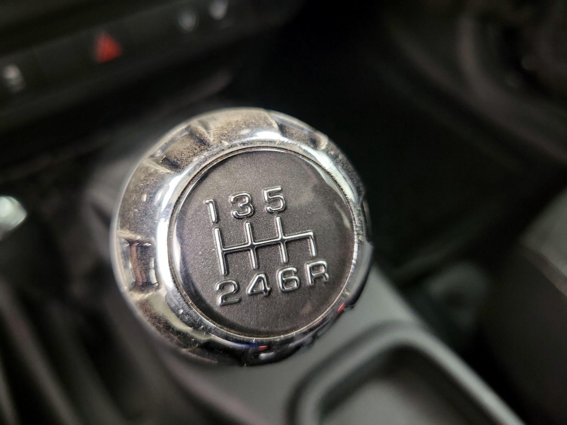 Thumbnail: 2016 Jeep Wrangler - 17