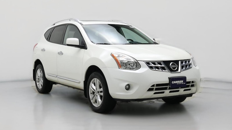 2013 Nissan Rogue SV Hero Image