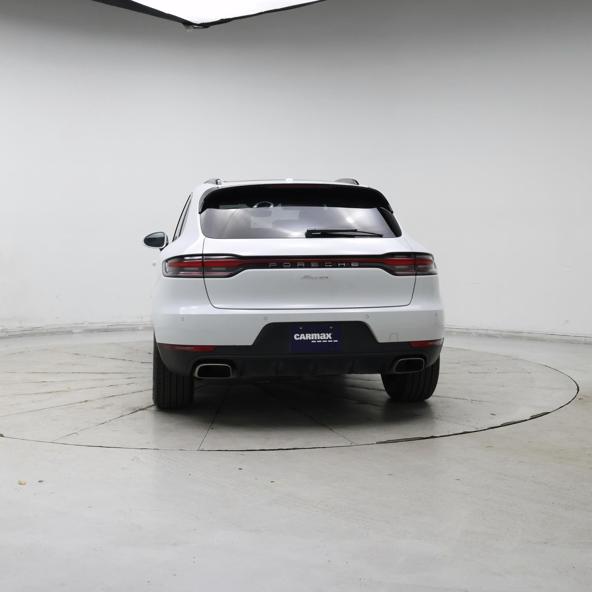 Thumbnail: 2021 Porsche Macan - 6