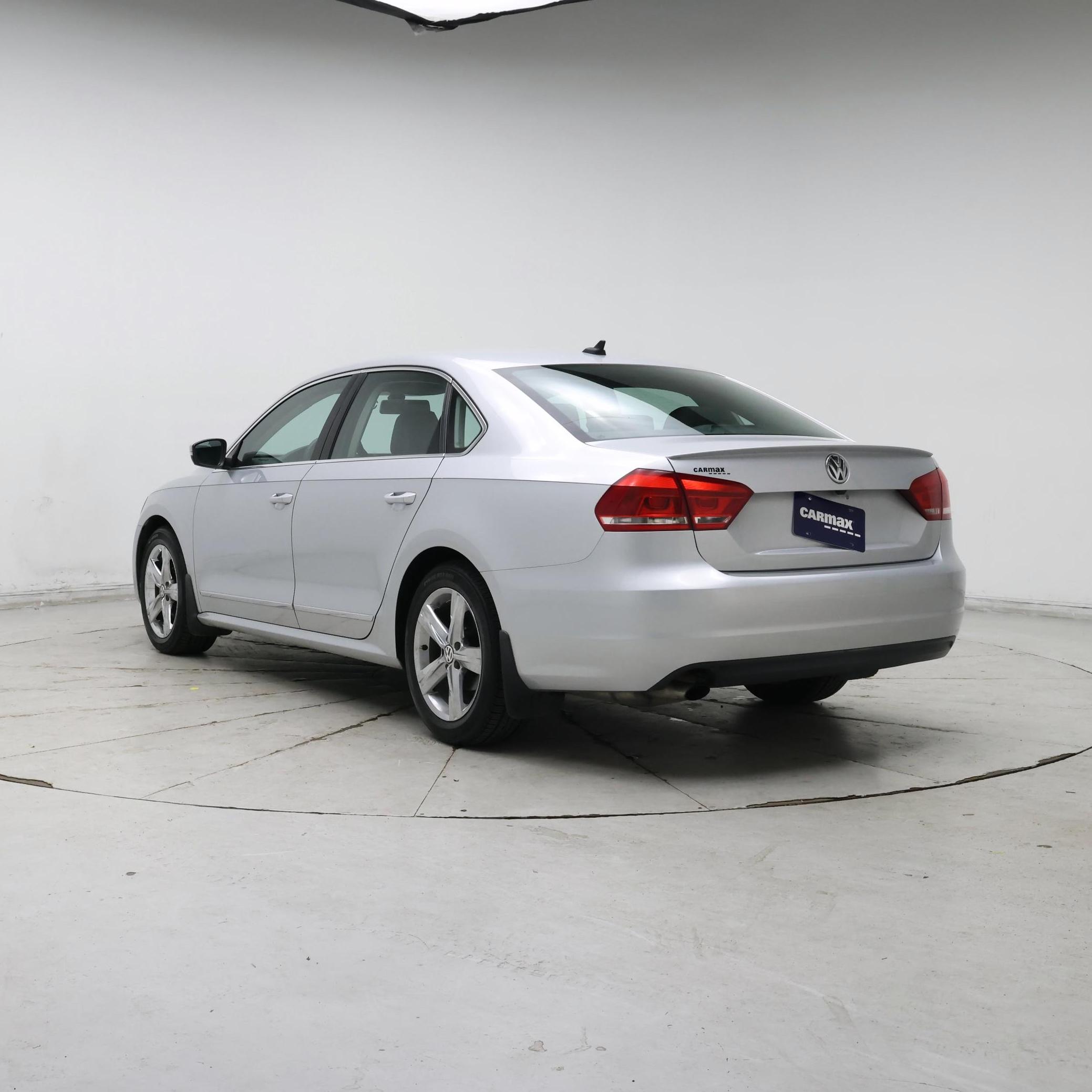 Thumbnail: 2015 Volkswagen Passat - 2
