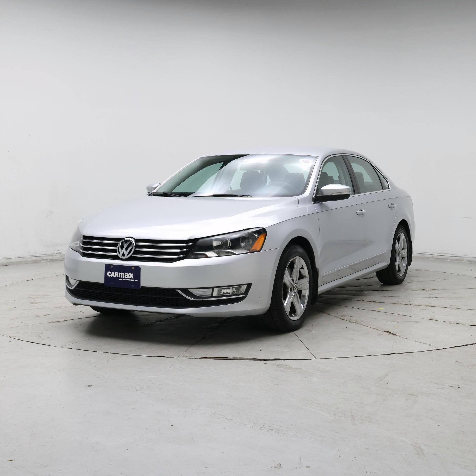Thumbnail: 2015 Volkswagen Passat - 4