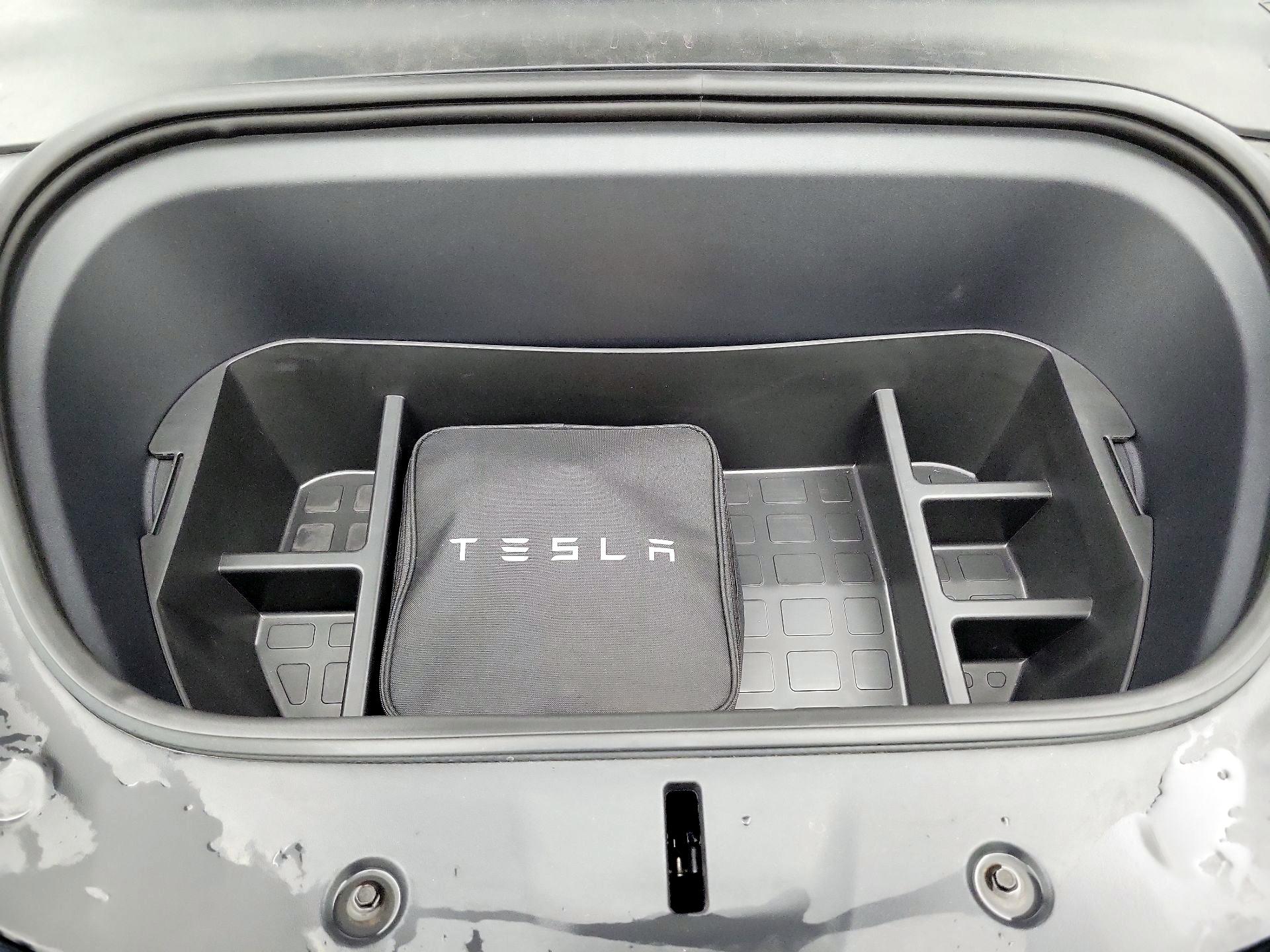 Thumbnail: 2022 Tesla Model Y - 19