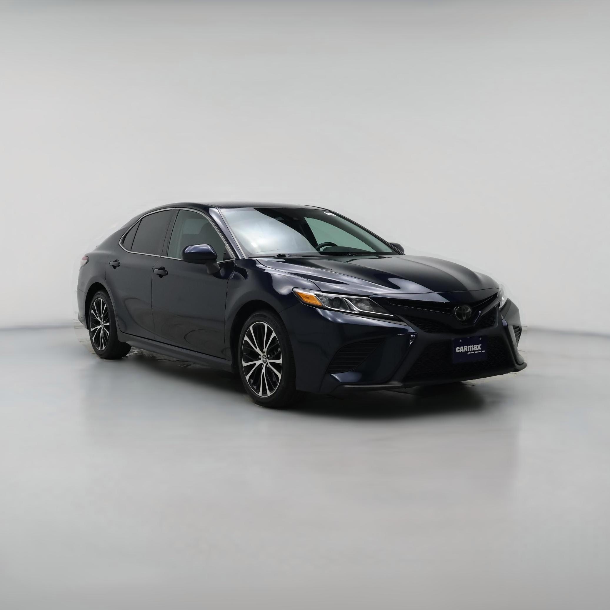Thumbnail: 2019 Toyota Camry - 1