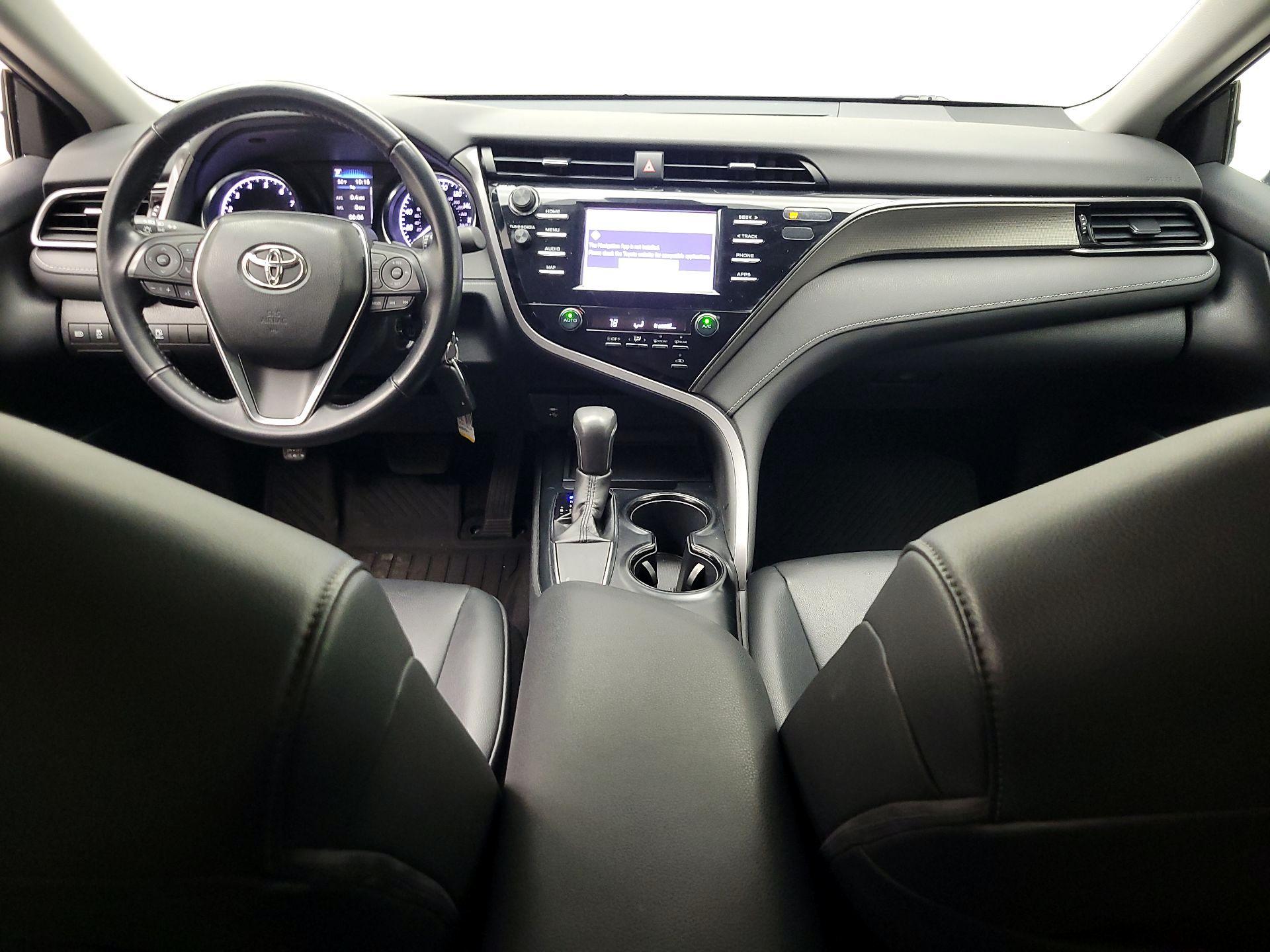 Thumbnail: 2019 Toyota Camry - 9