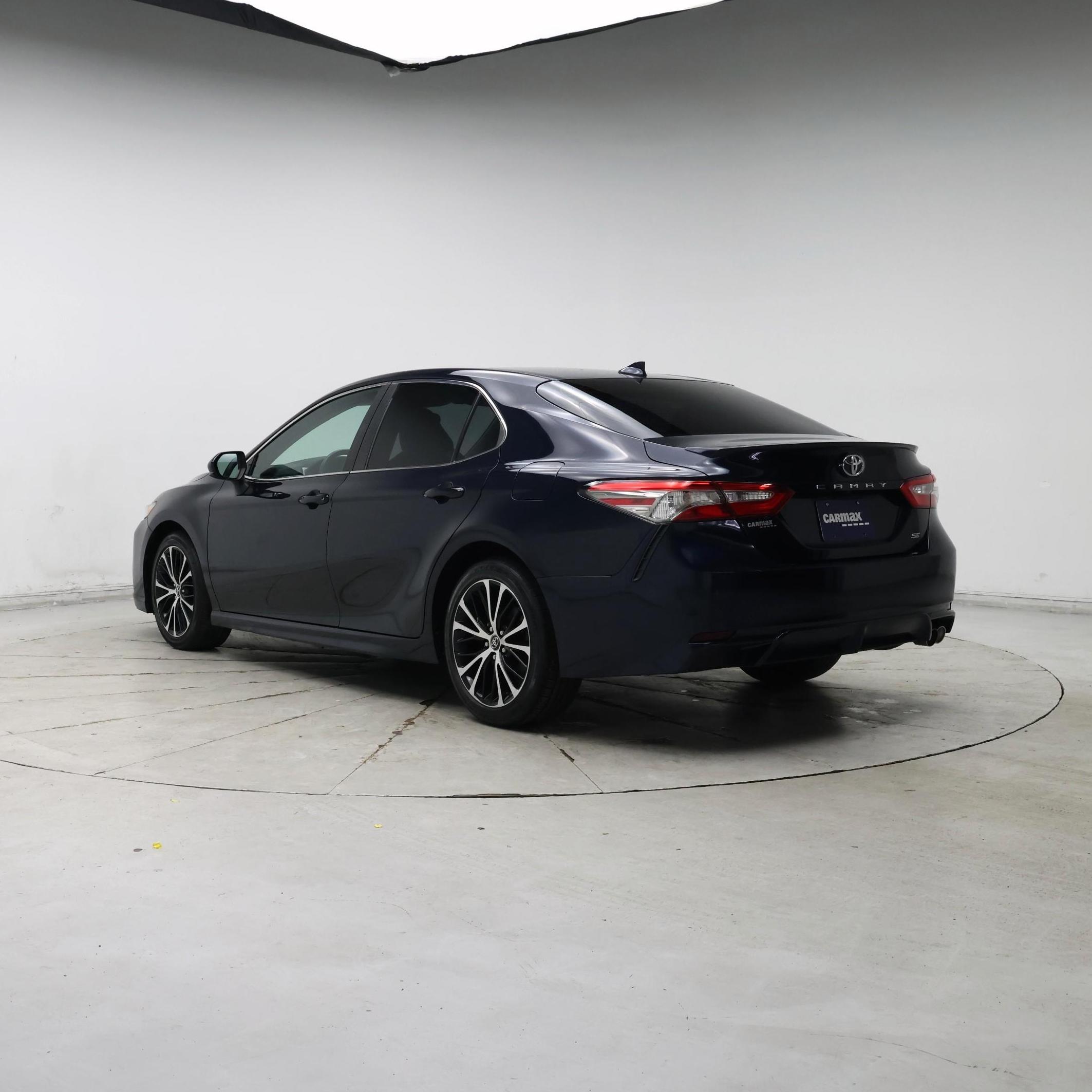Thumbnail: 2019 Toyota Camry - 2