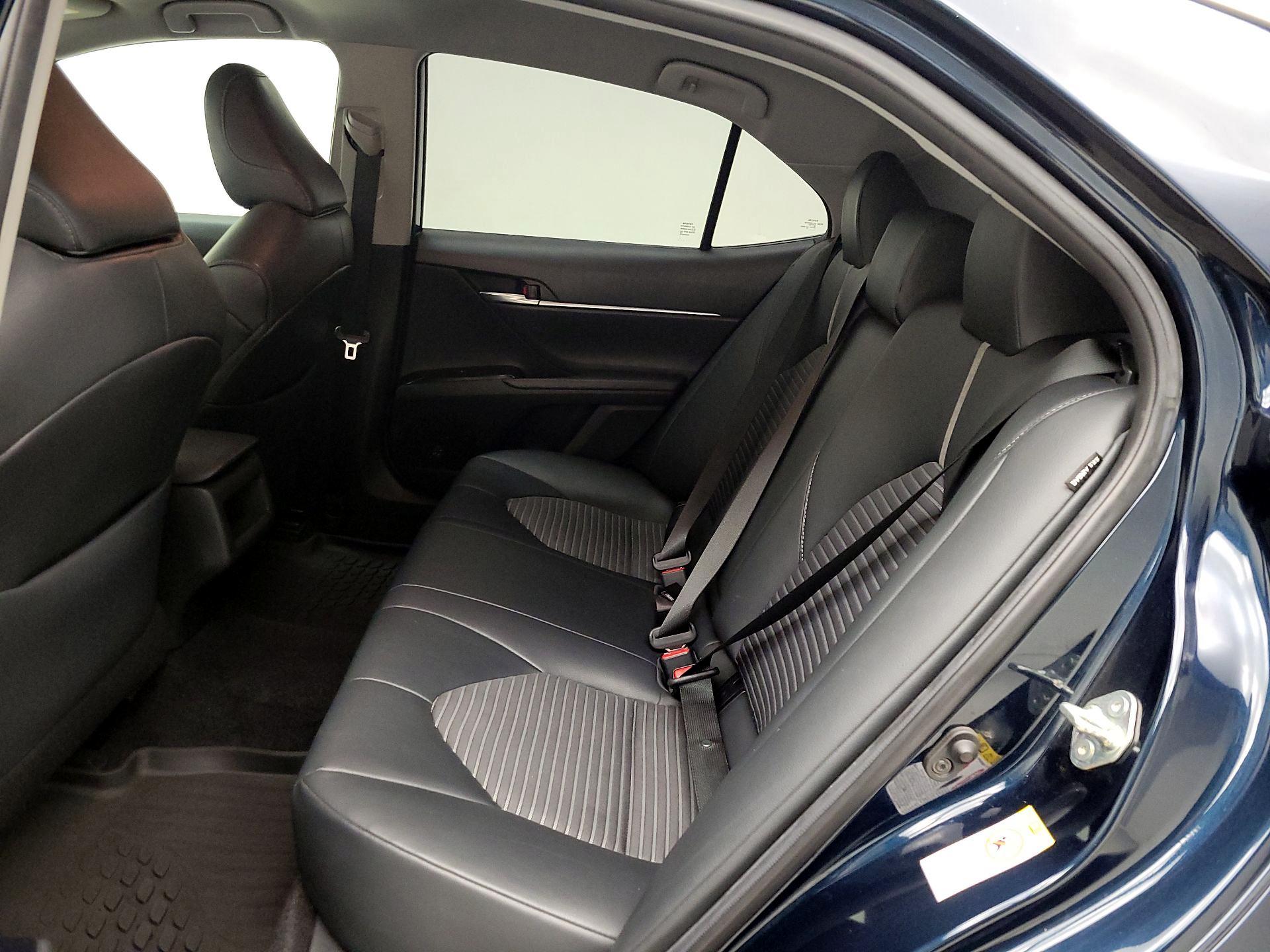 Thumbnail: 2019 Toyota Camry - 20