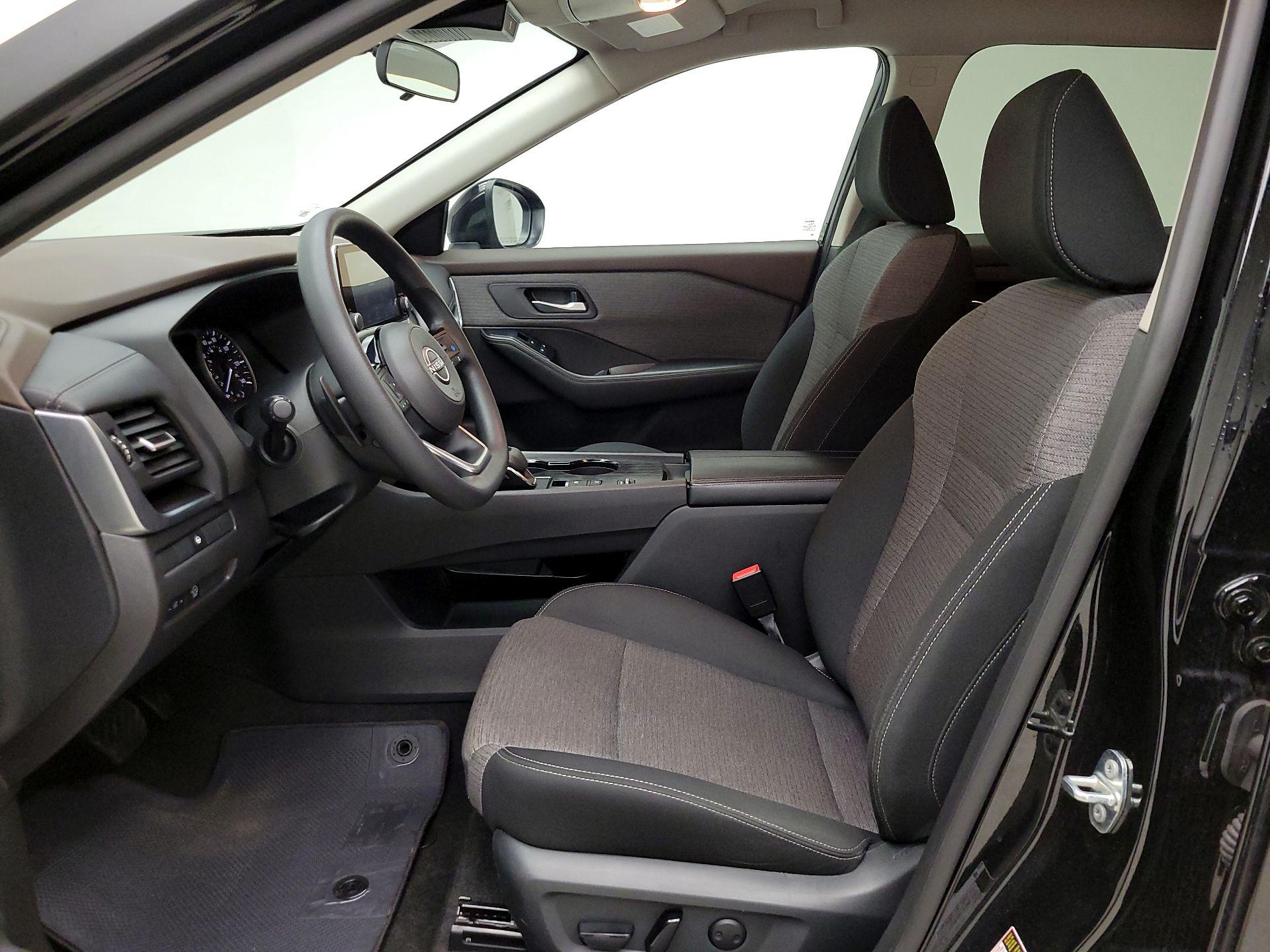 Thumbnail: 2023 Nissan Rogue - 11