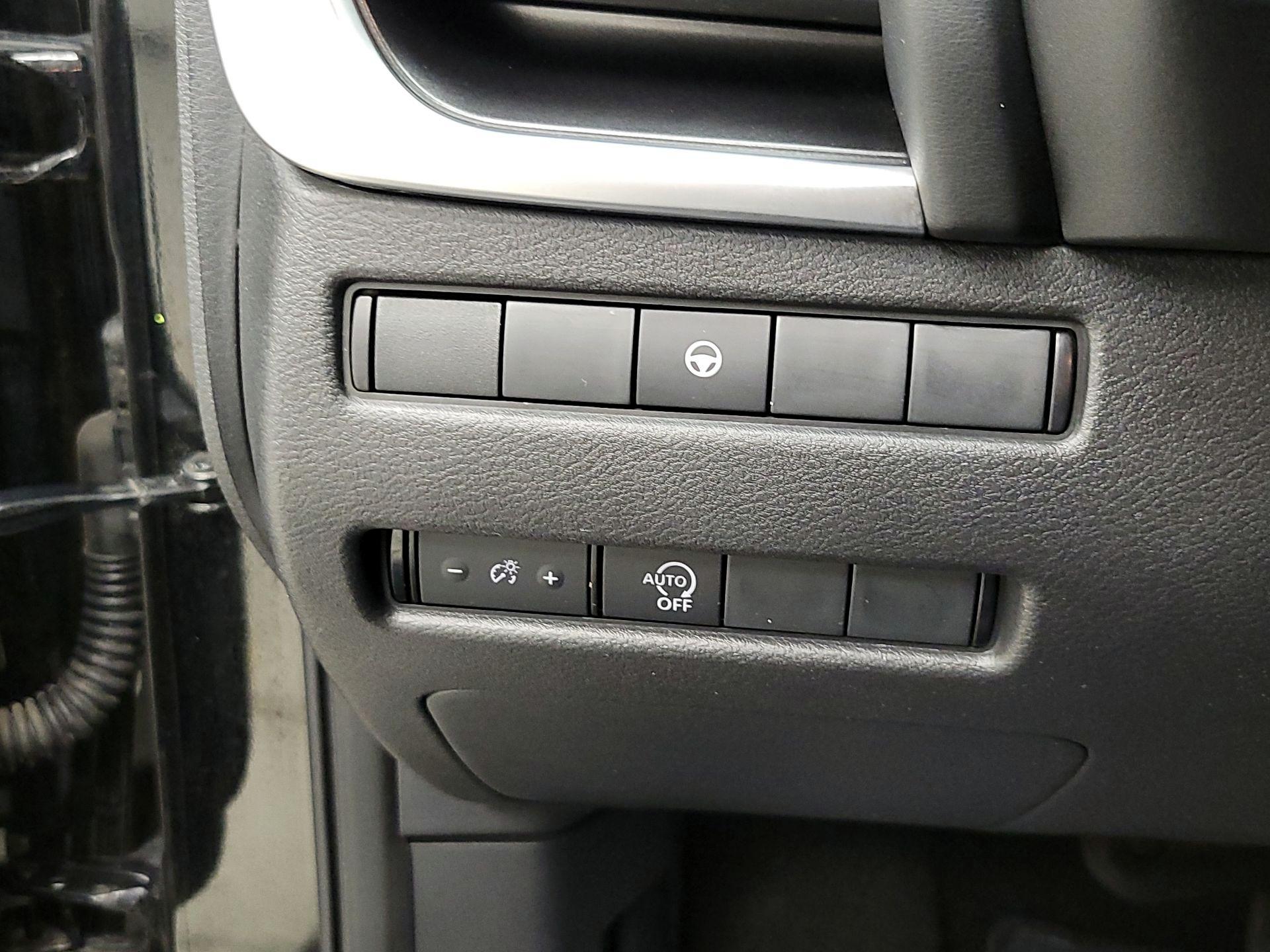 Thumbnail: 2023 Nissan Rogue - 13