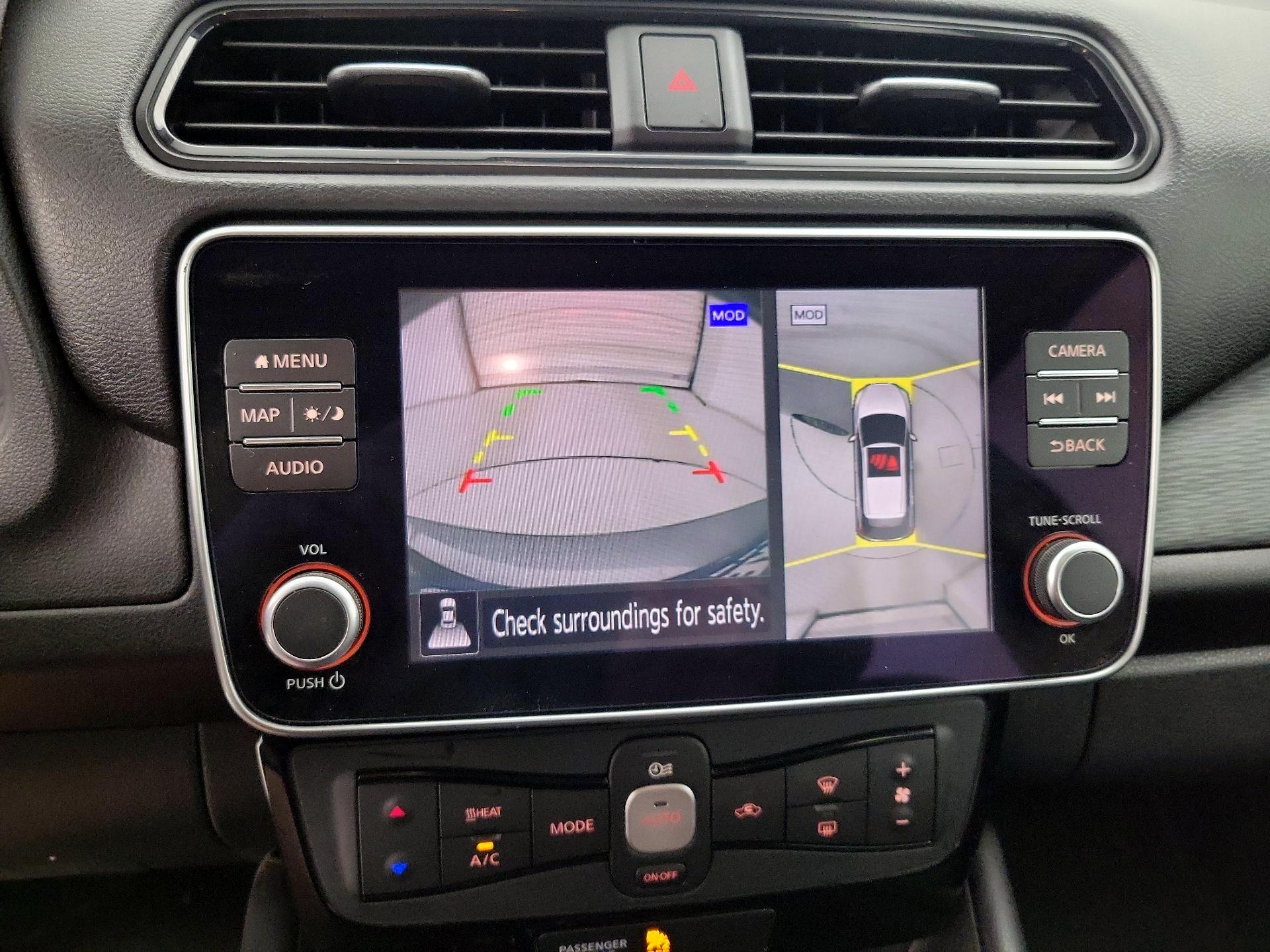 Thumbnail: 2020 Nissan Leaf - 15
