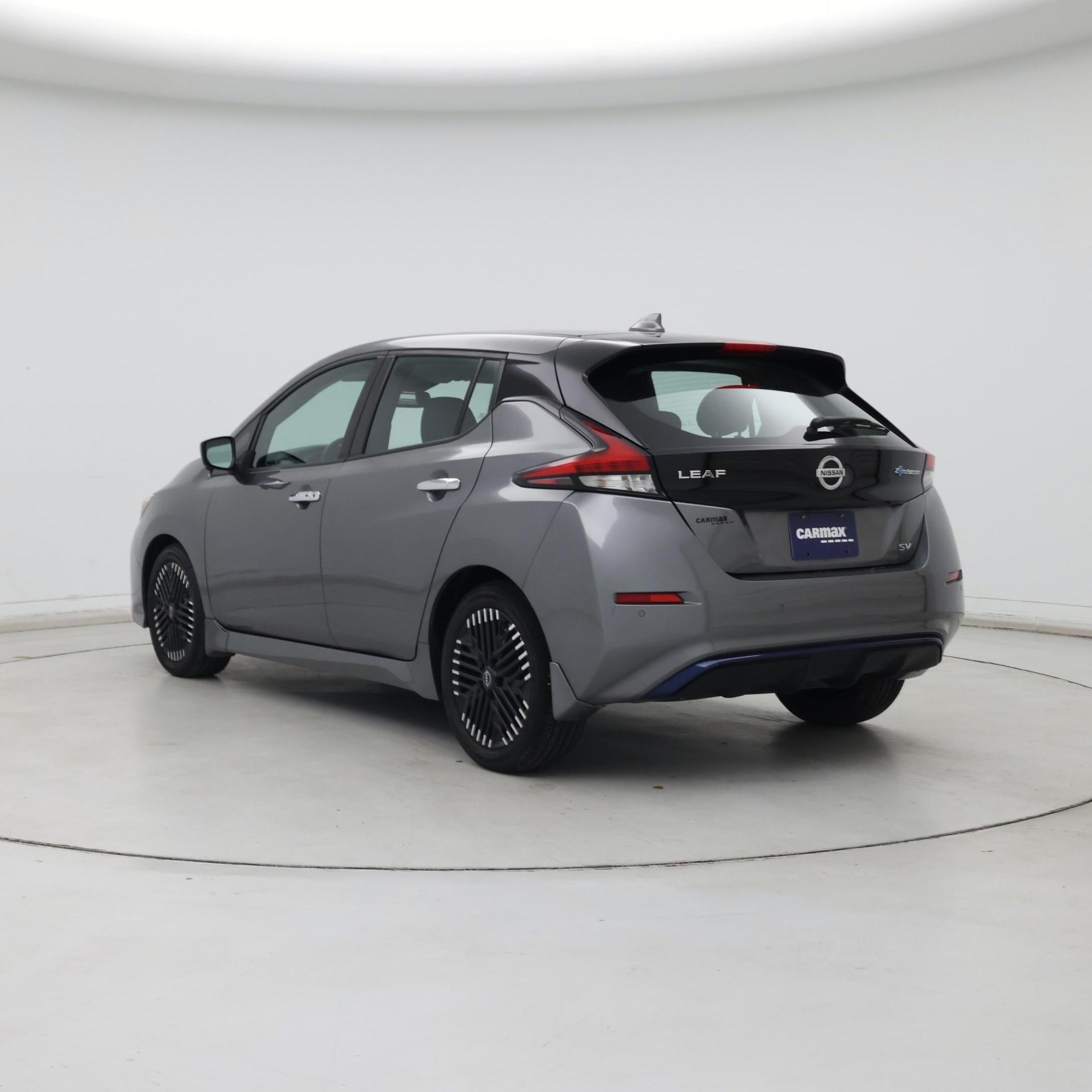 Thumbnail: 2020 Nissan Leaf - 2