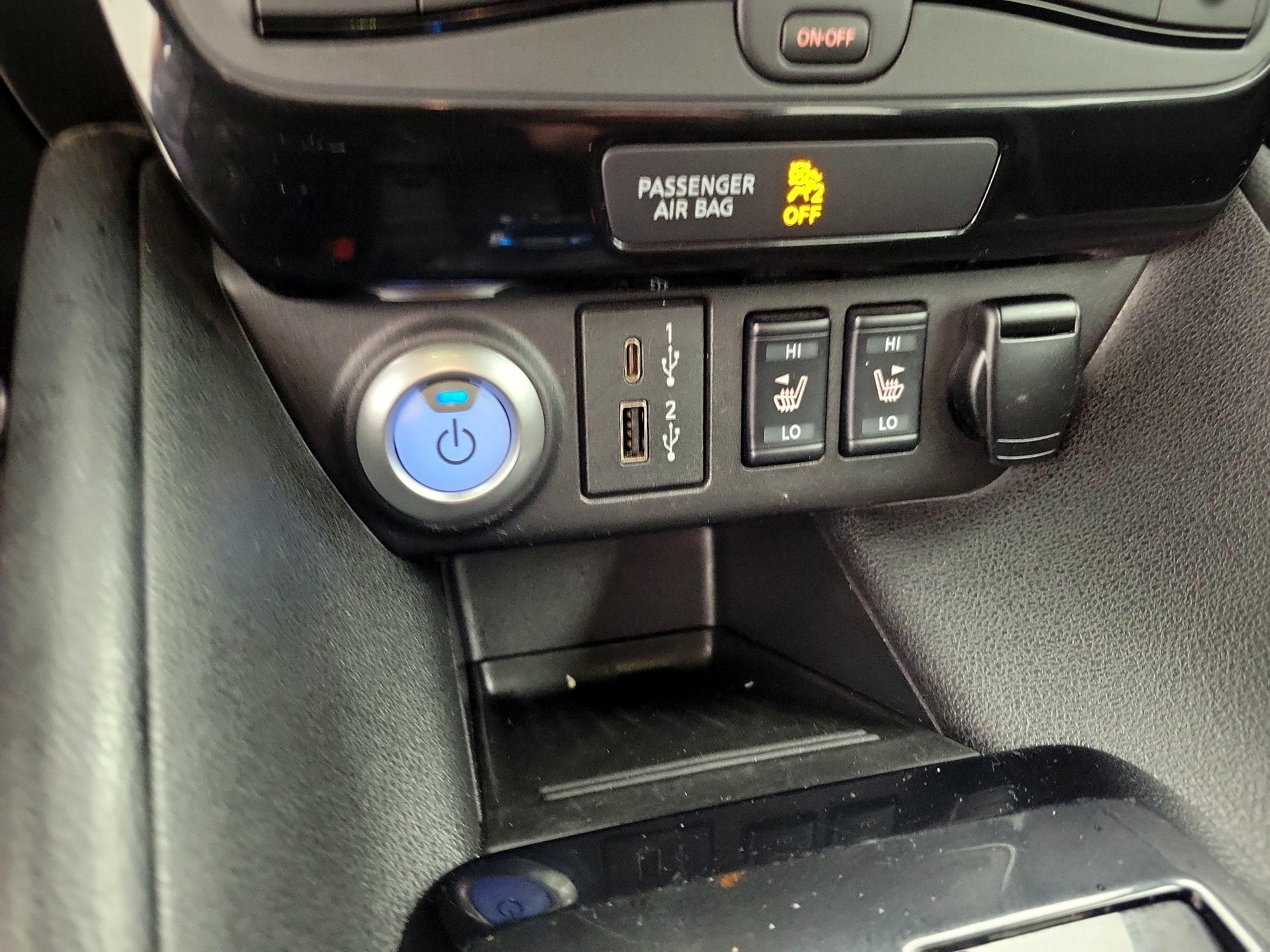 Thumbnail: 2020 Nissan Leaf - 19