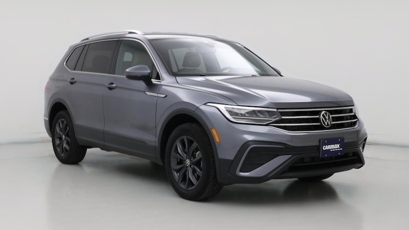 2022 Volkswagen Tiguan SE Hero Image