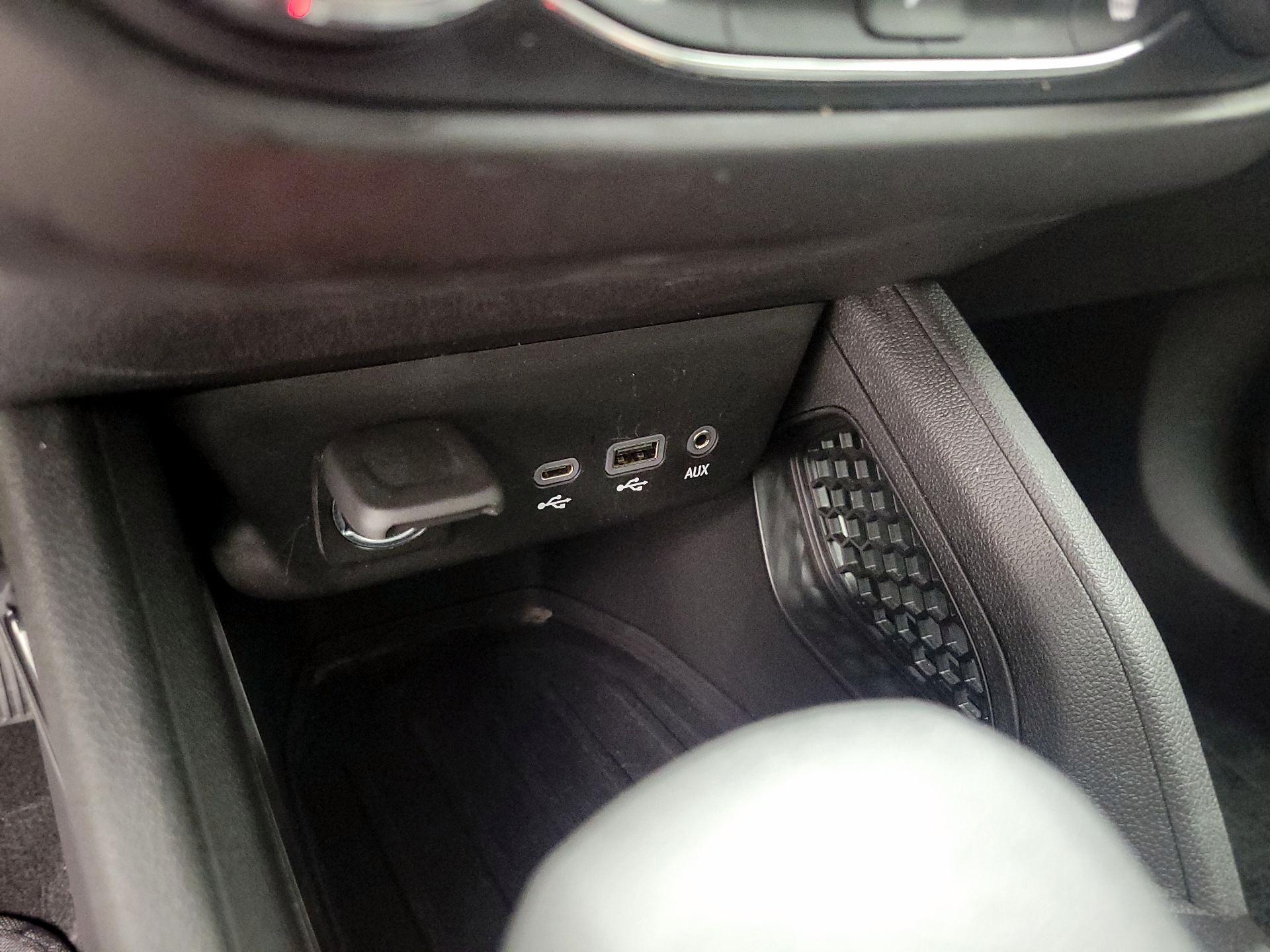 Thumbnail: 2023 Chevrolet TrailBlazer - 19