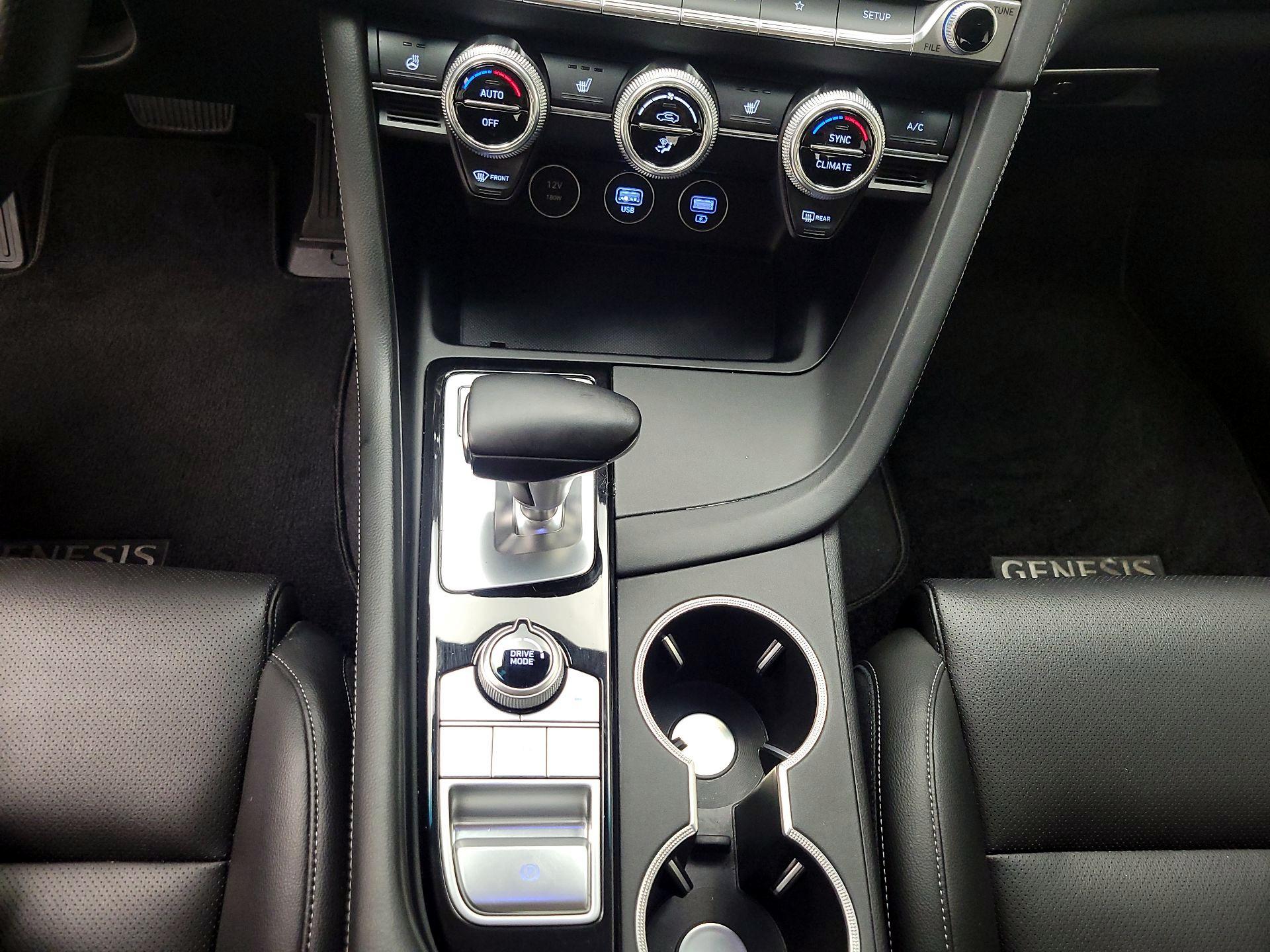 Thumbnail: 2023 Genesis G70 - 18