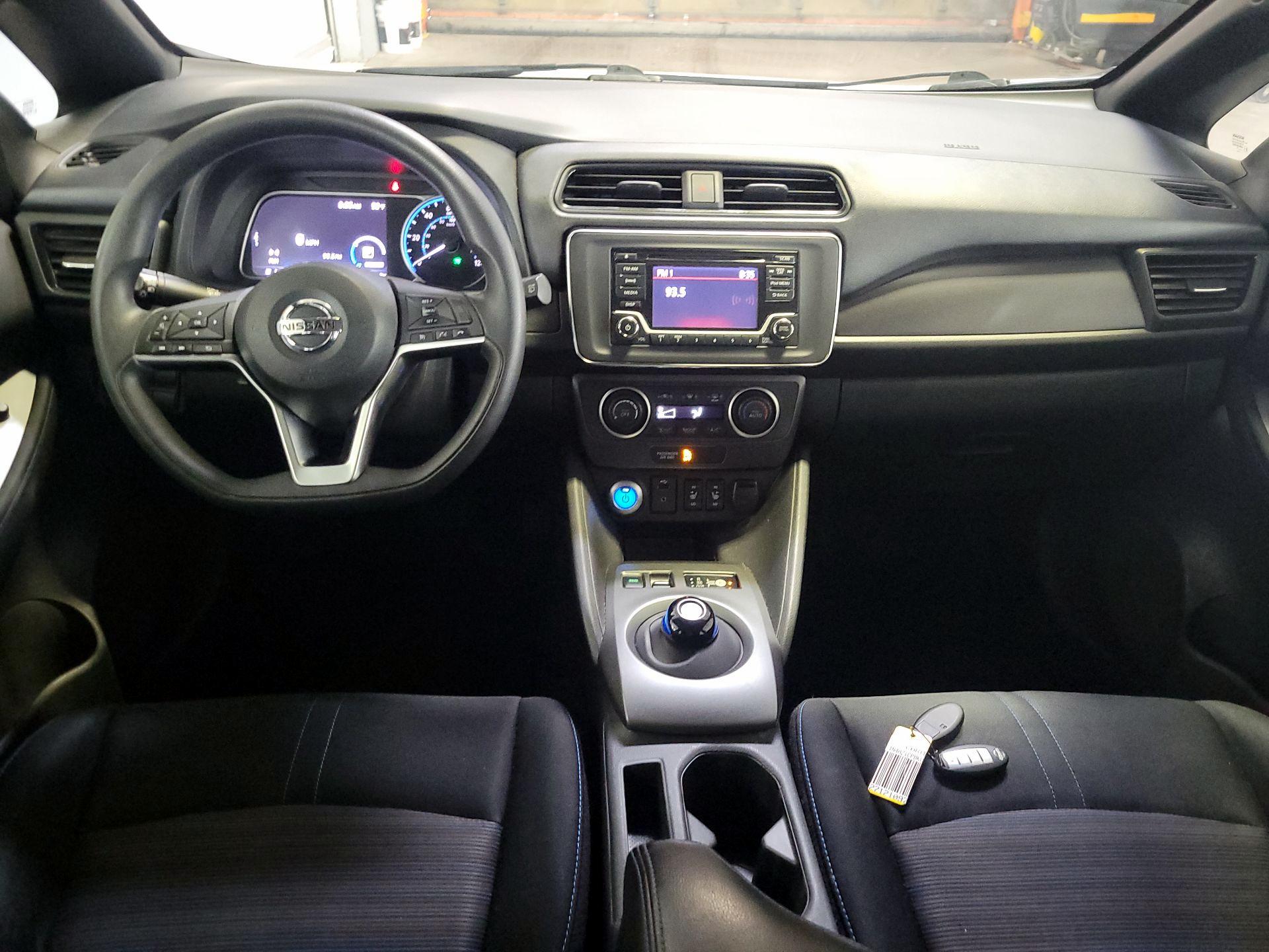 Thumbnail: 2019 Nissan Leaf - 9