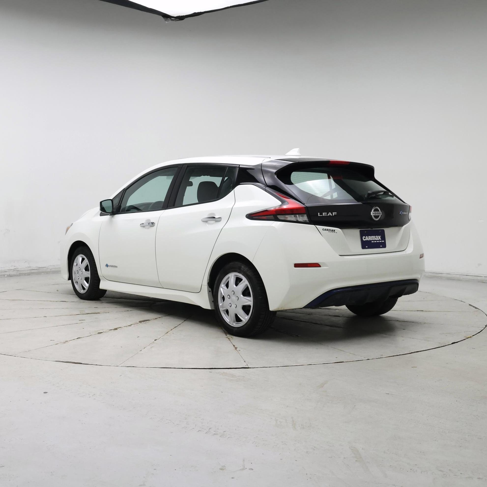 Thumbnail: 2019 Nissan Leaf - 2