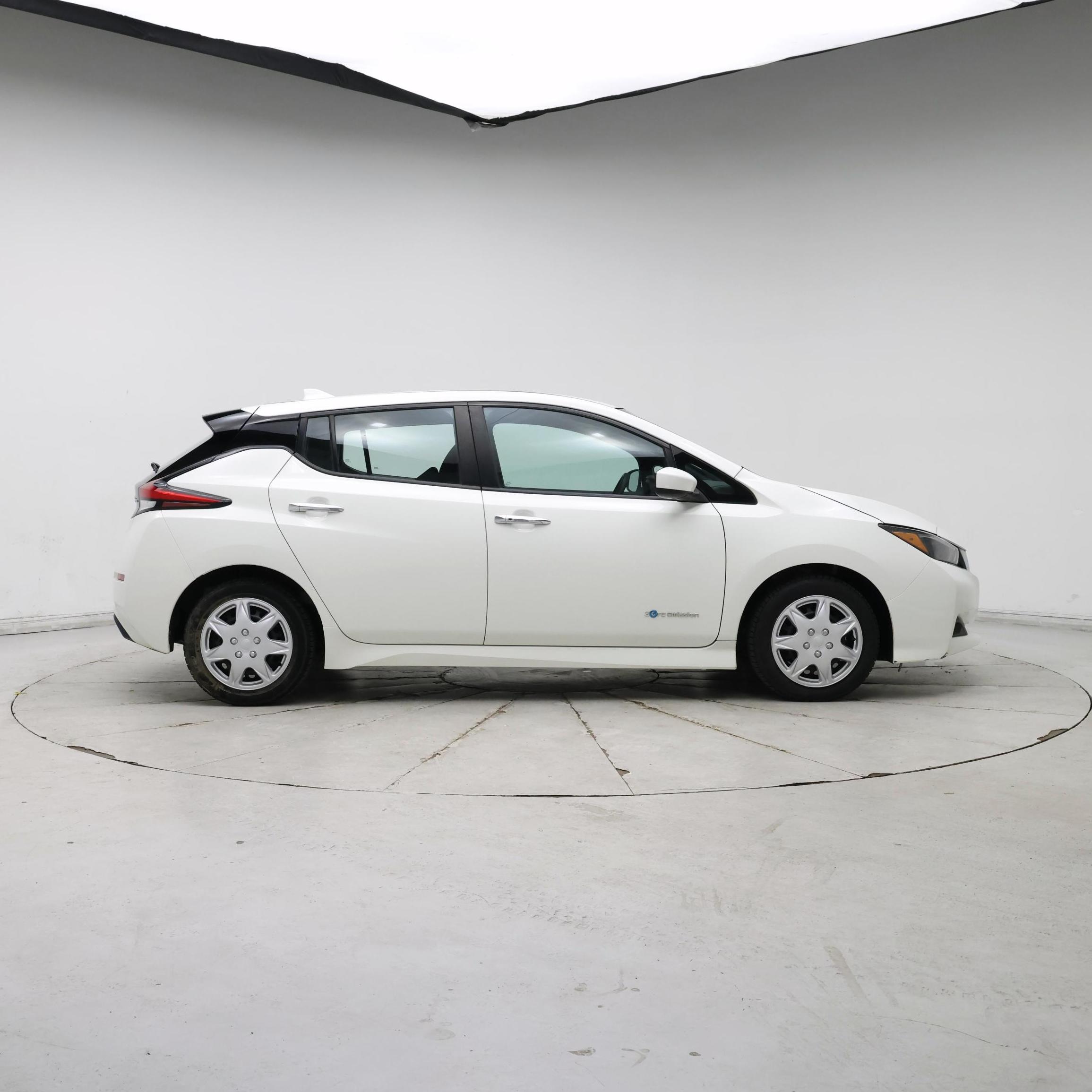 Thumbnail: 2019 Nissan Leaf - 7