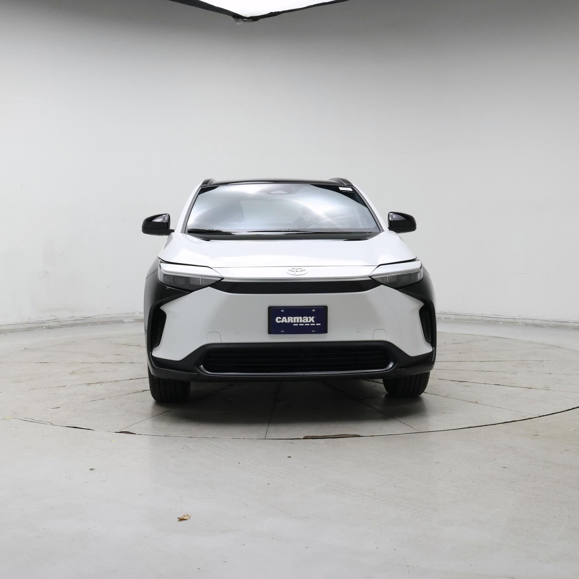 Thumbnail: 2024 Toyota bZ4X - 5