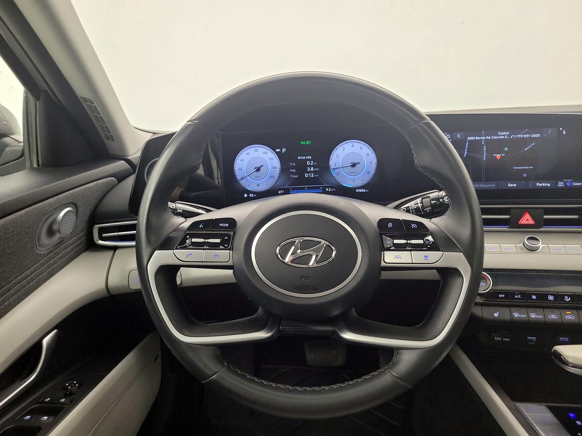 Thumbnail: 2022 Hyundai Elantra - 10