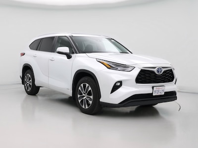 2023 Toyota Highlander XLE -
                Fresno, CA