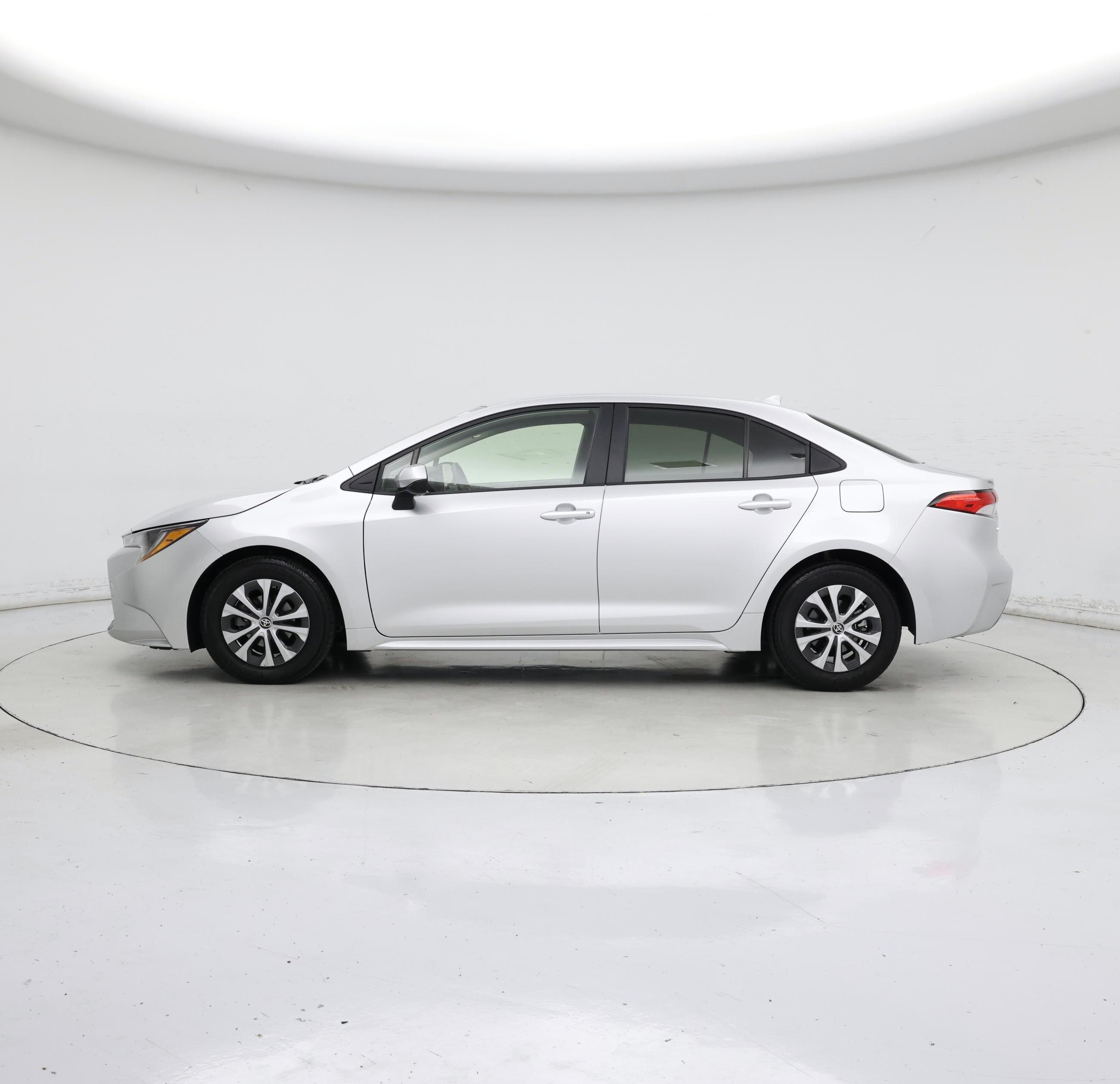 Thumbnail: 2022 Toyota Corolla - 3