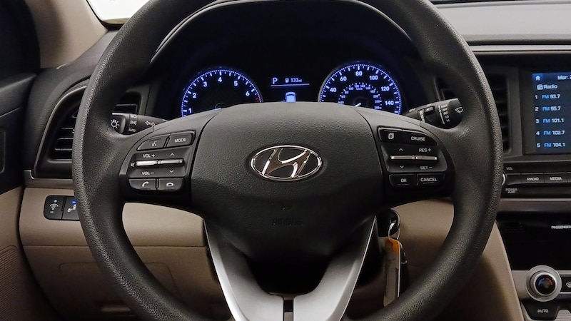 2020 Hyundai Elantra SEL 10