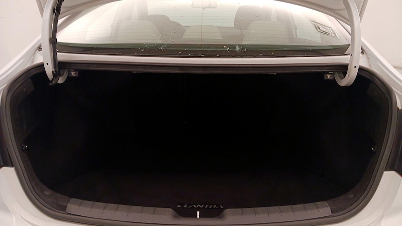 2020 Hyundai Elantra SEL 20