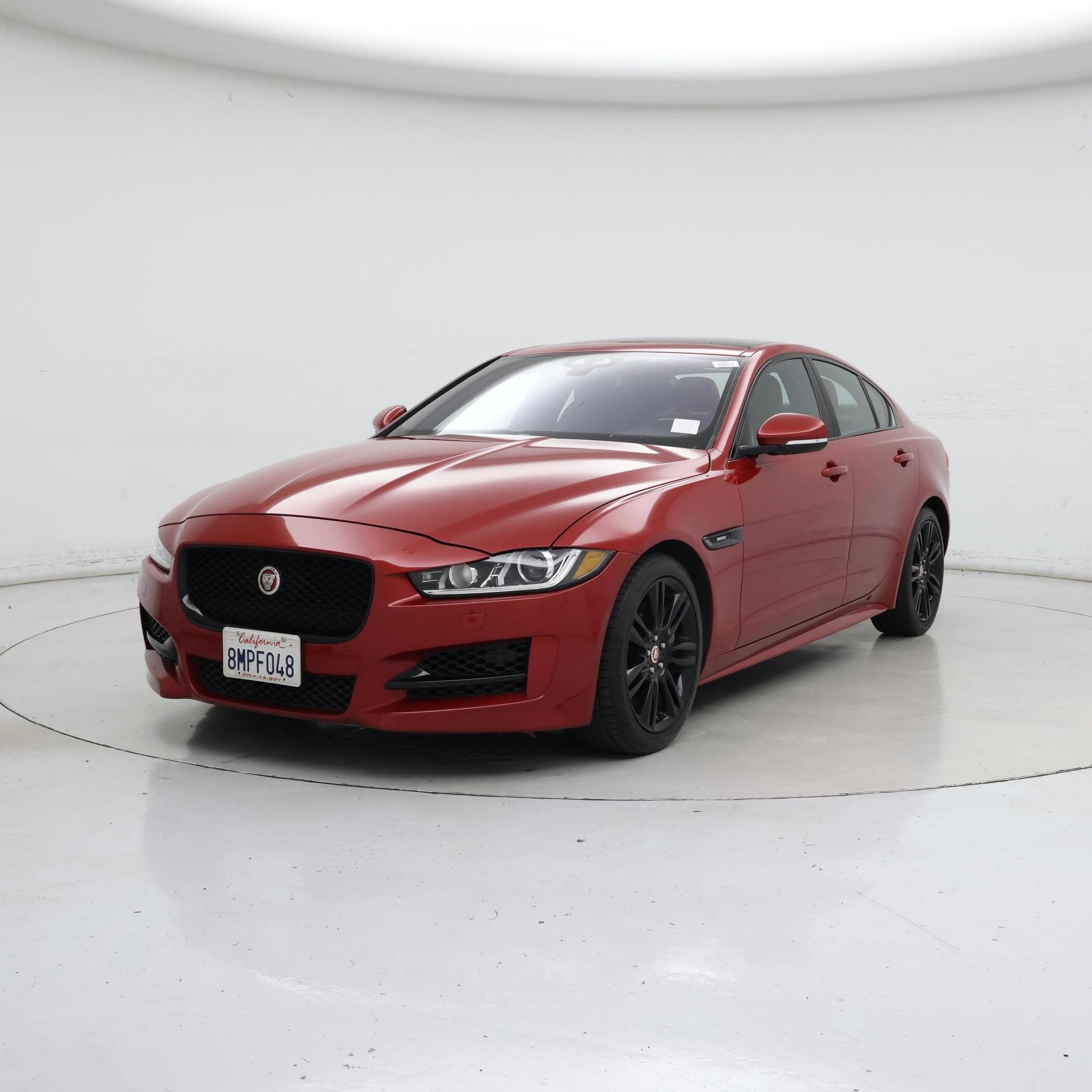 Thumbnail: 2018 Jaguar XE - 4