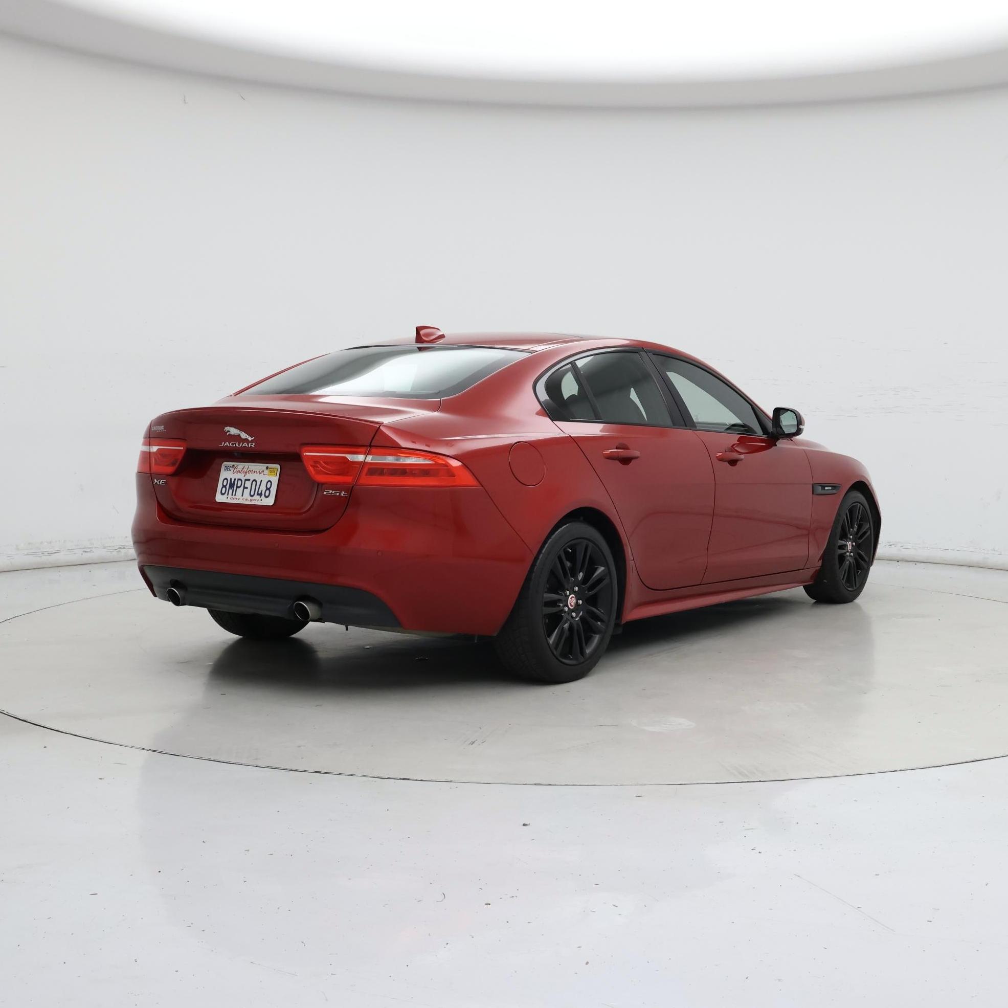 Thumbnail: 2018 Jaguar XE - 8