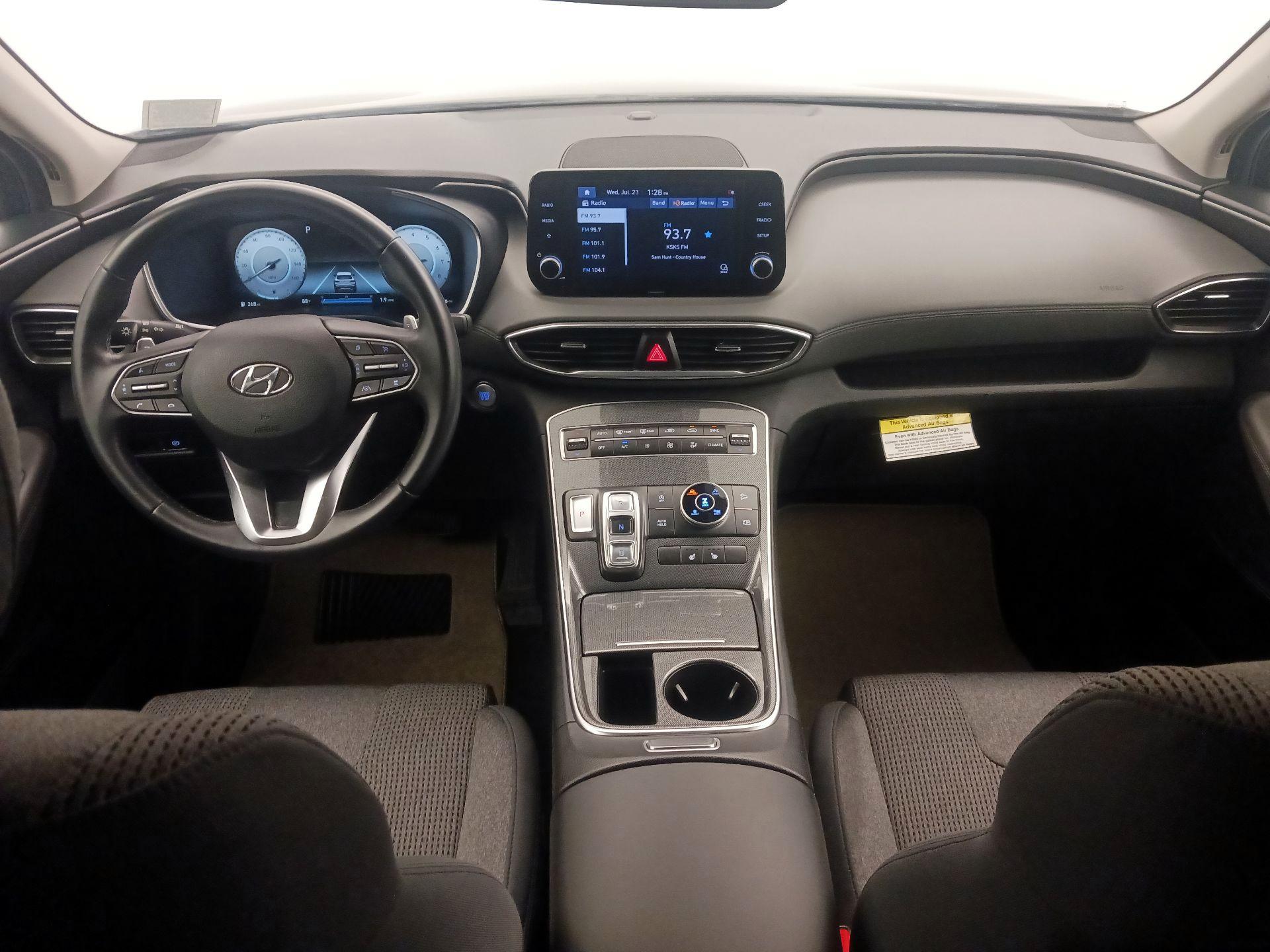 Thumbnail: 2022 Hyundai Santa Fe - 9