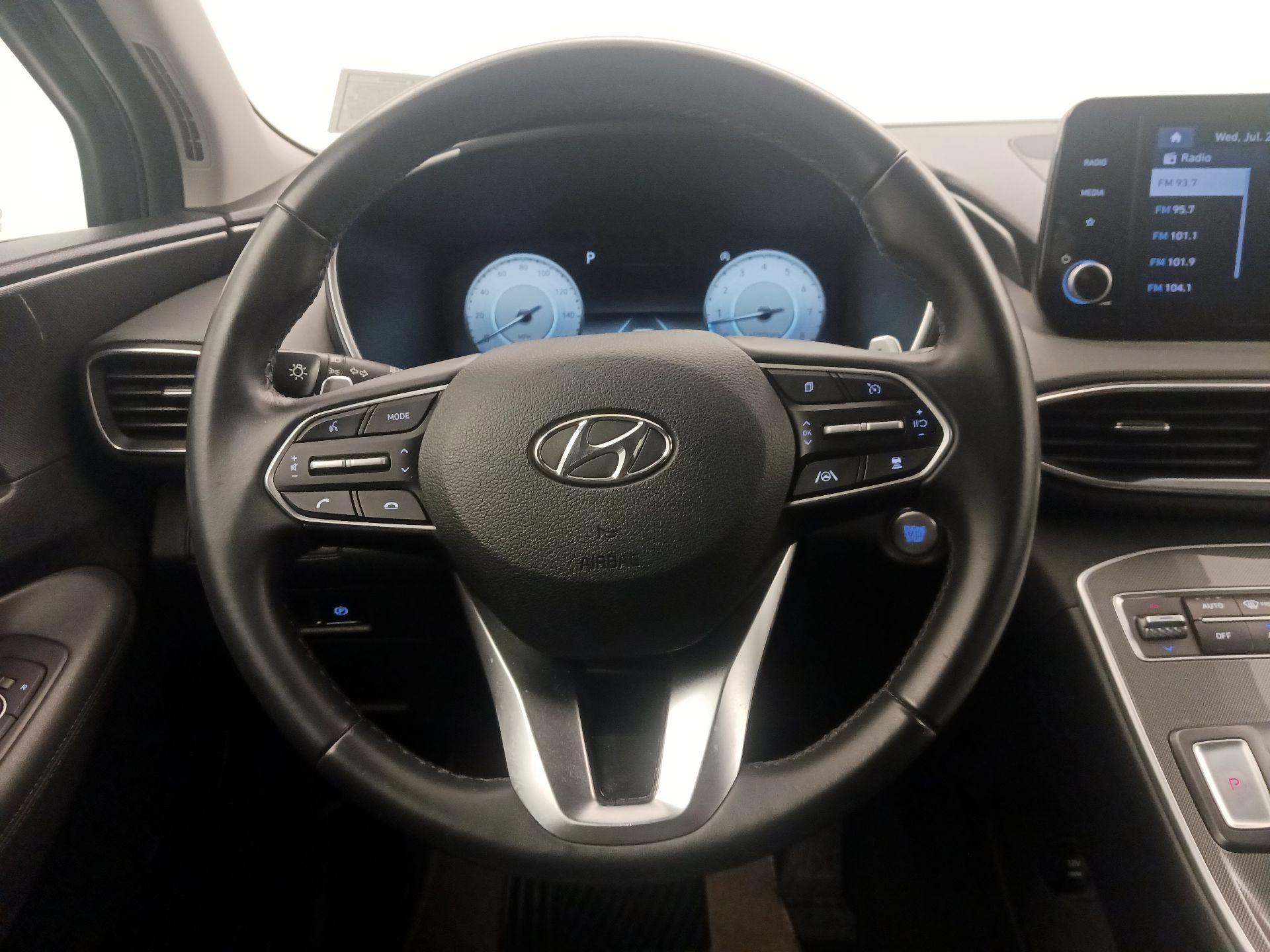 Thumbnail: 2022 Hyundai Santa Fe - 10