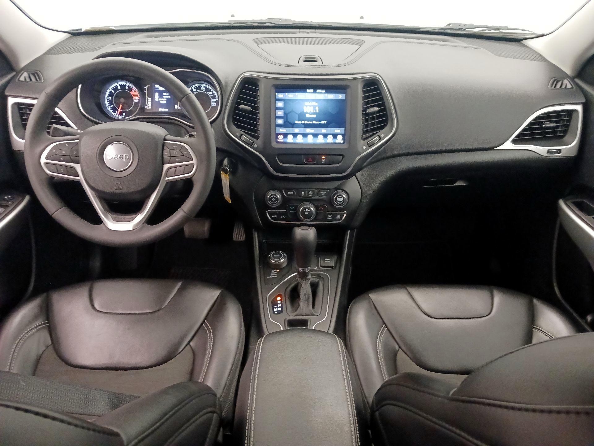 Thumbnail: 2022 Jeep Cherokee - 9