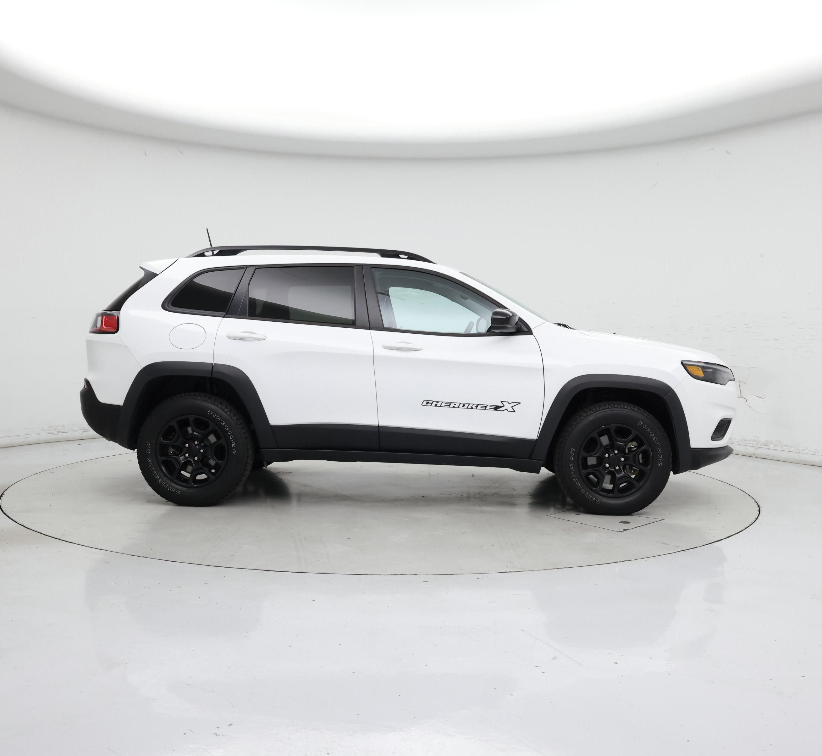 Thumbnail: 2022 Jeep Cherokee - 7