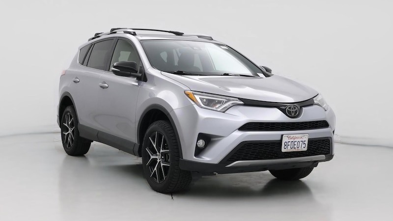 2018 Toyota RAV4 SE Hero Image